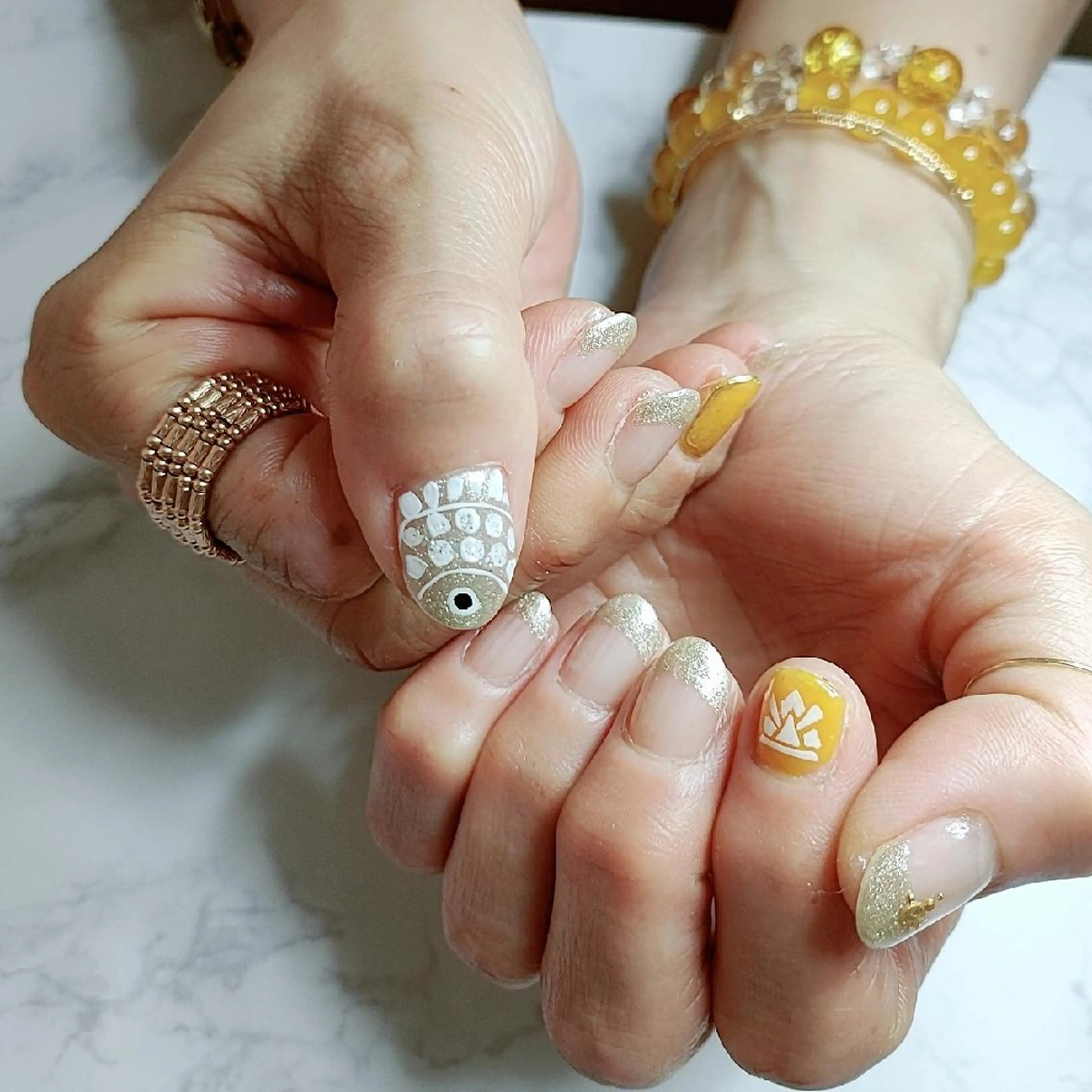 ショート ネイル アートネイル douceknail所属・本厚木南口 徒歩3分のネイルデザイン