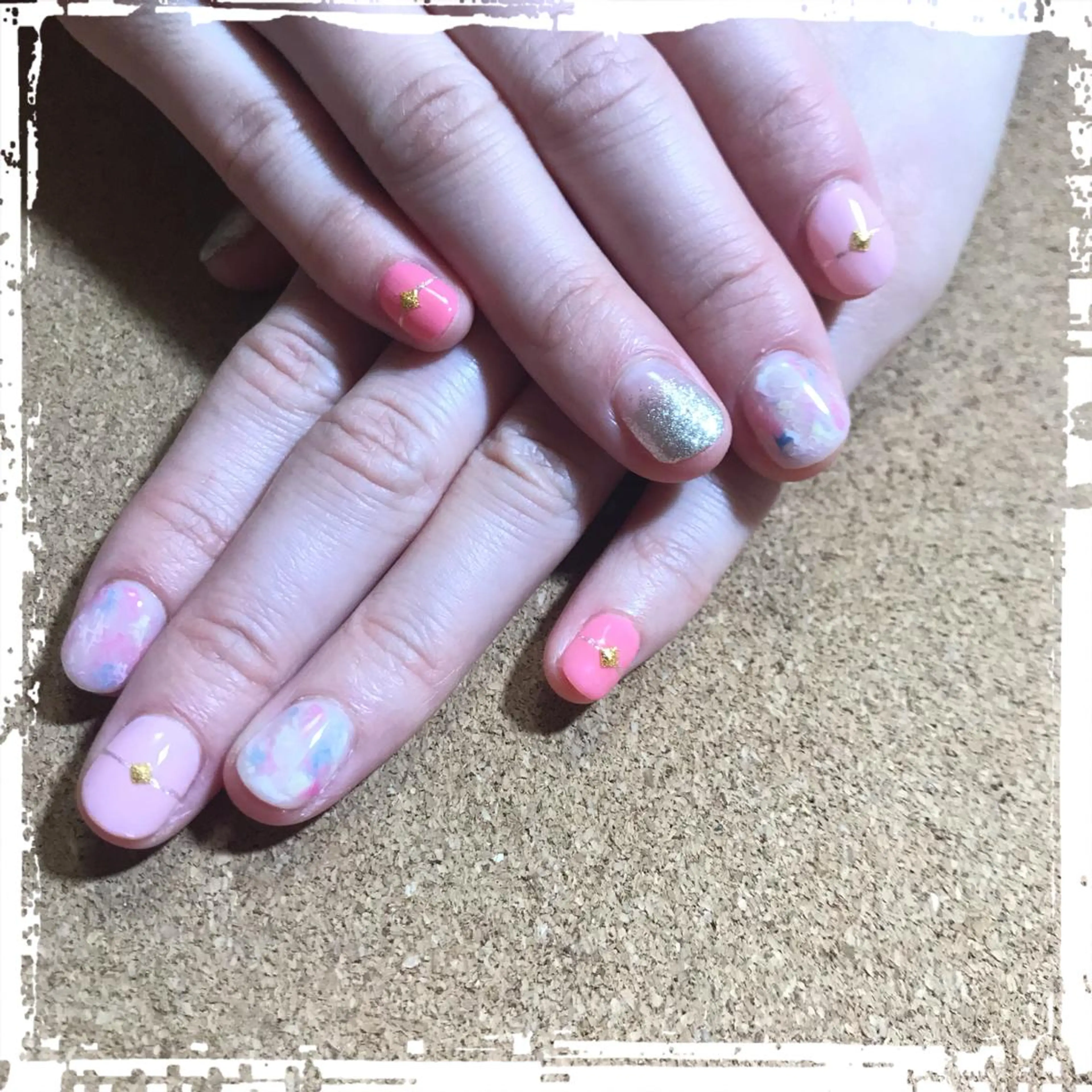 ネイル ECLAT エクラ所属・寺山 千鶴のネイルデザイン