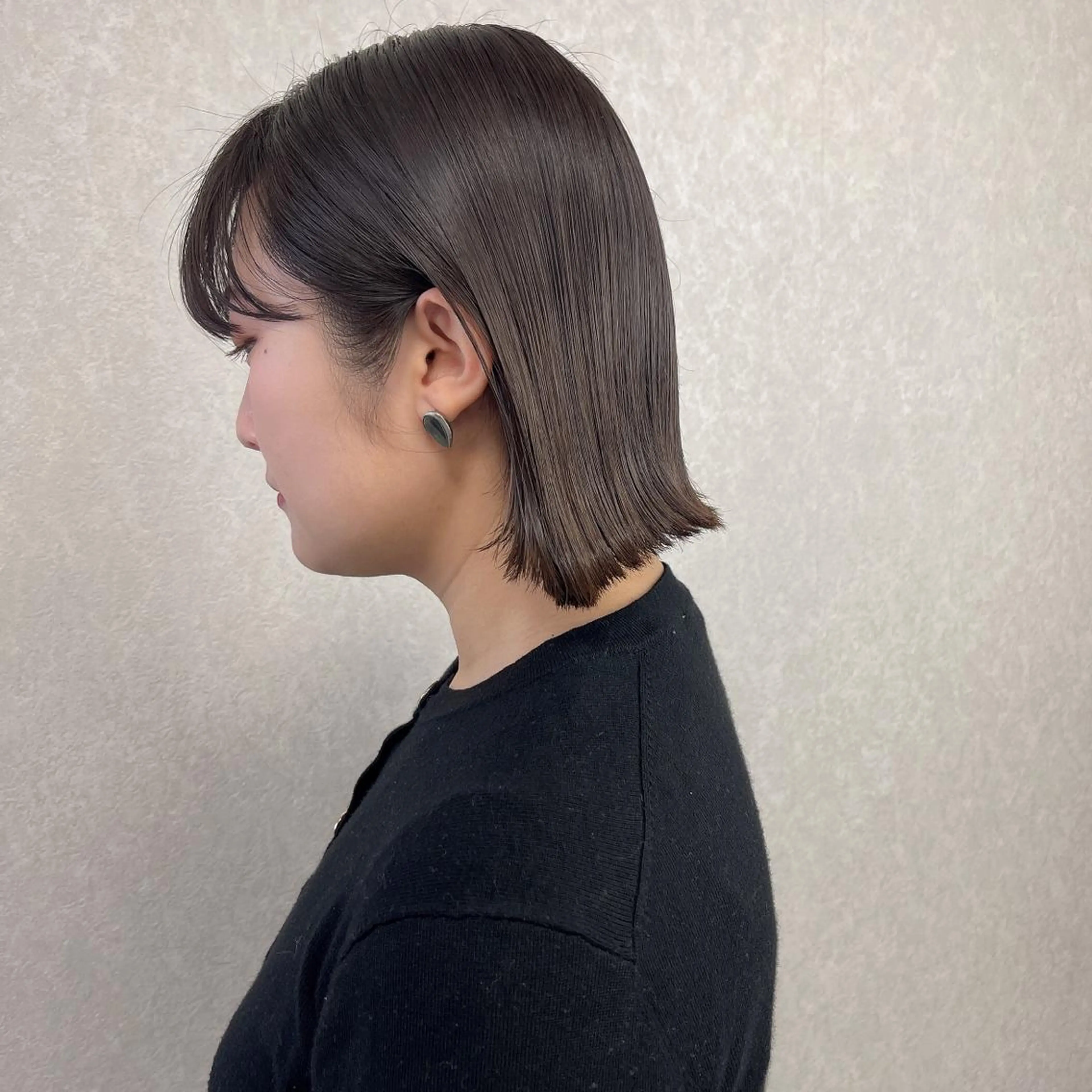 ショート KNOWHOW京都所属・トレンド/顔まわり/ レイヤー/グレージュのヘアスタイル