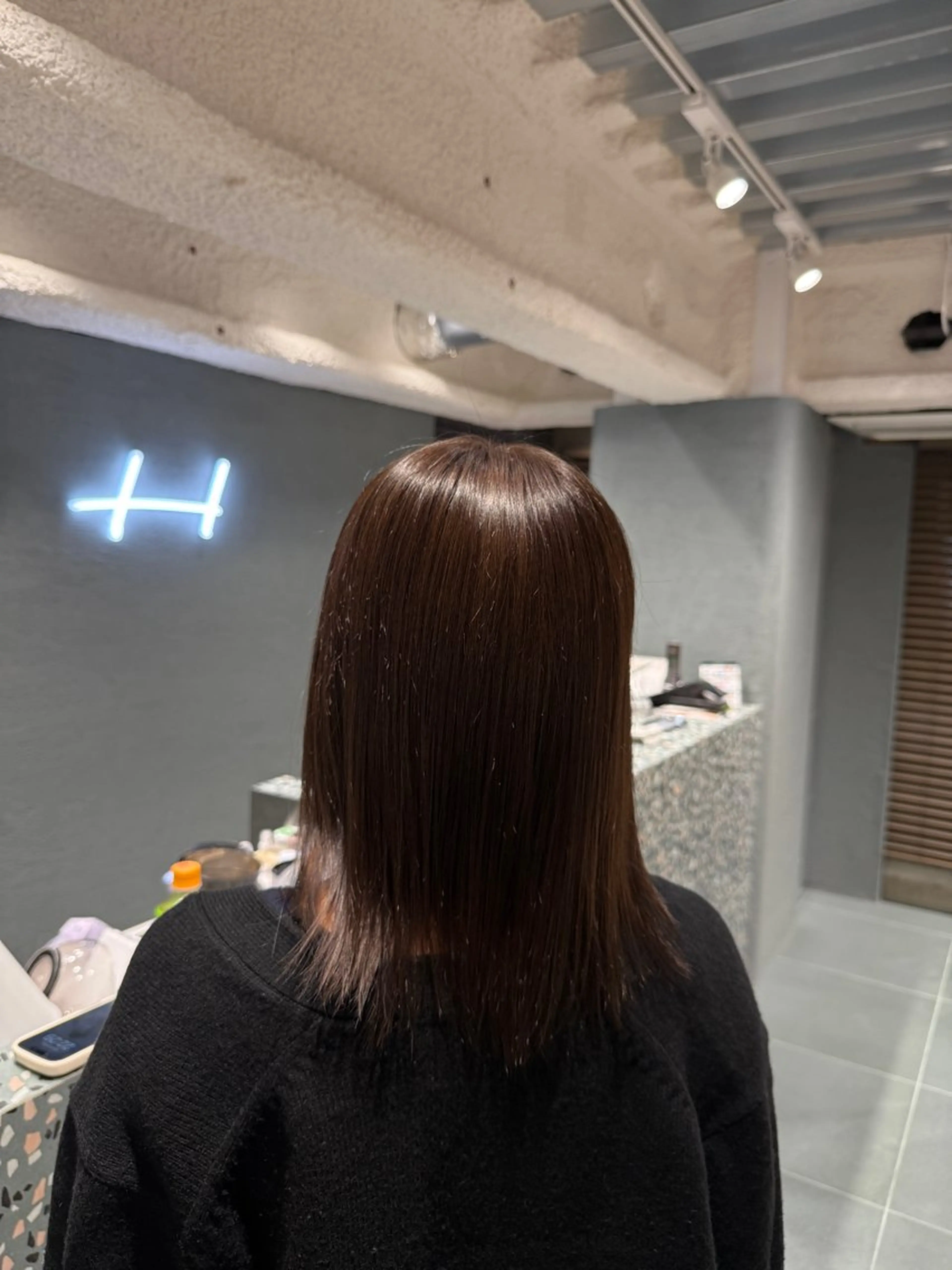 ミディアム カラー せな立川レディース メンズカットモデルのヘアスタイル