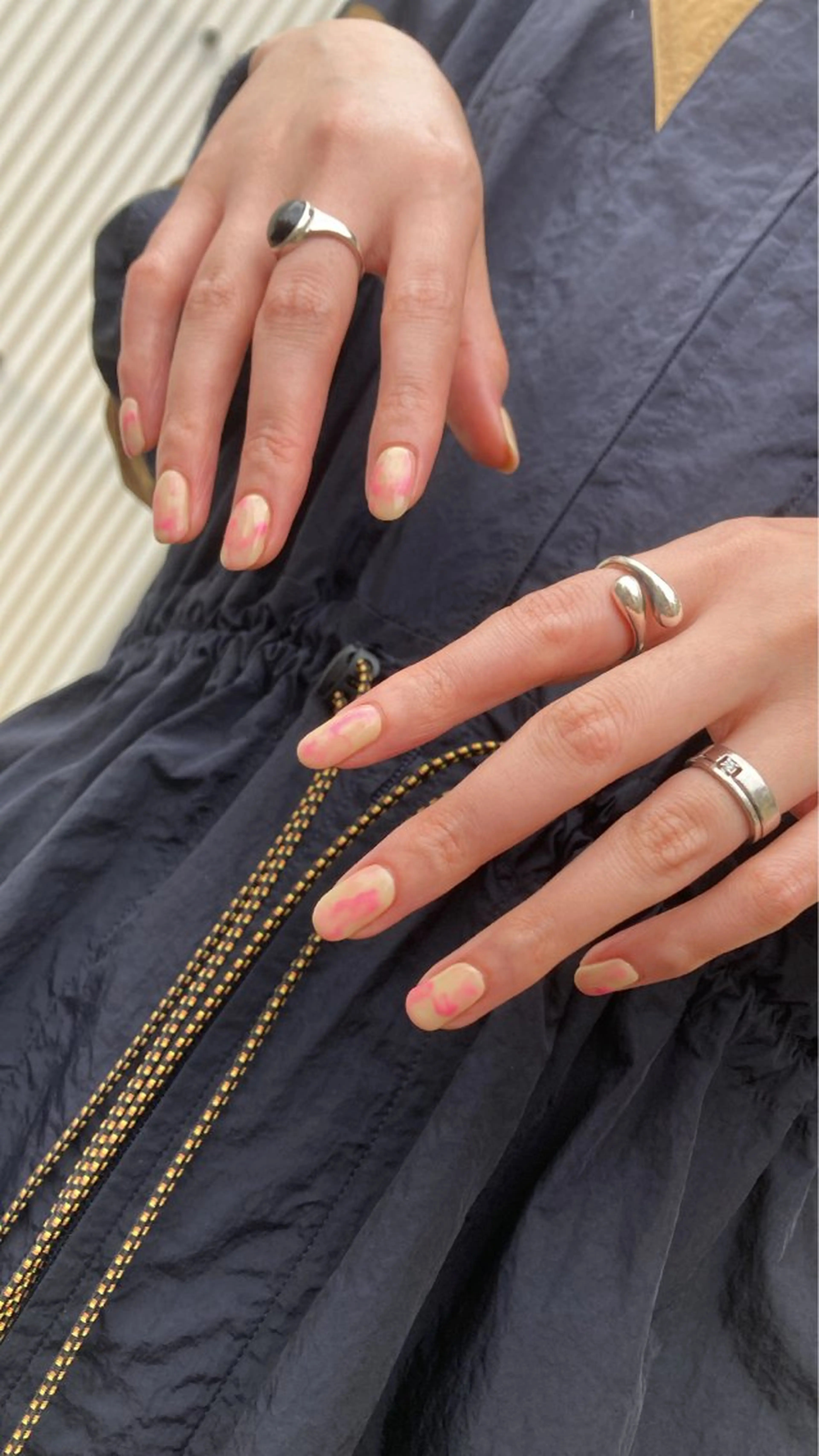 ネイル nailsalon　hue所属・小山 羽奈のネイルデザイン