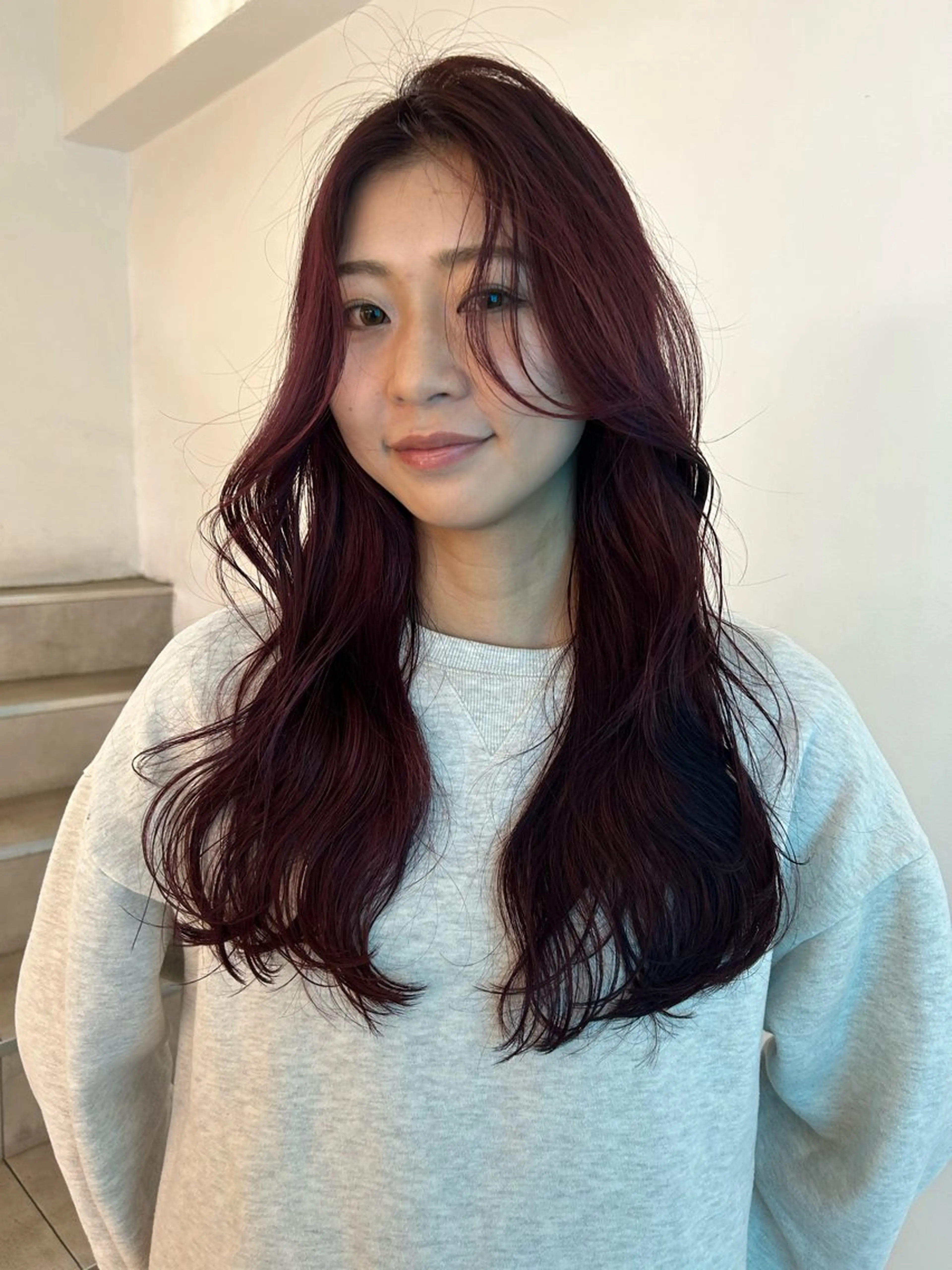 ミディアム カラー ヘアカラー 🌟暖色系ハイトーン 🌟AIのヘアスタイル