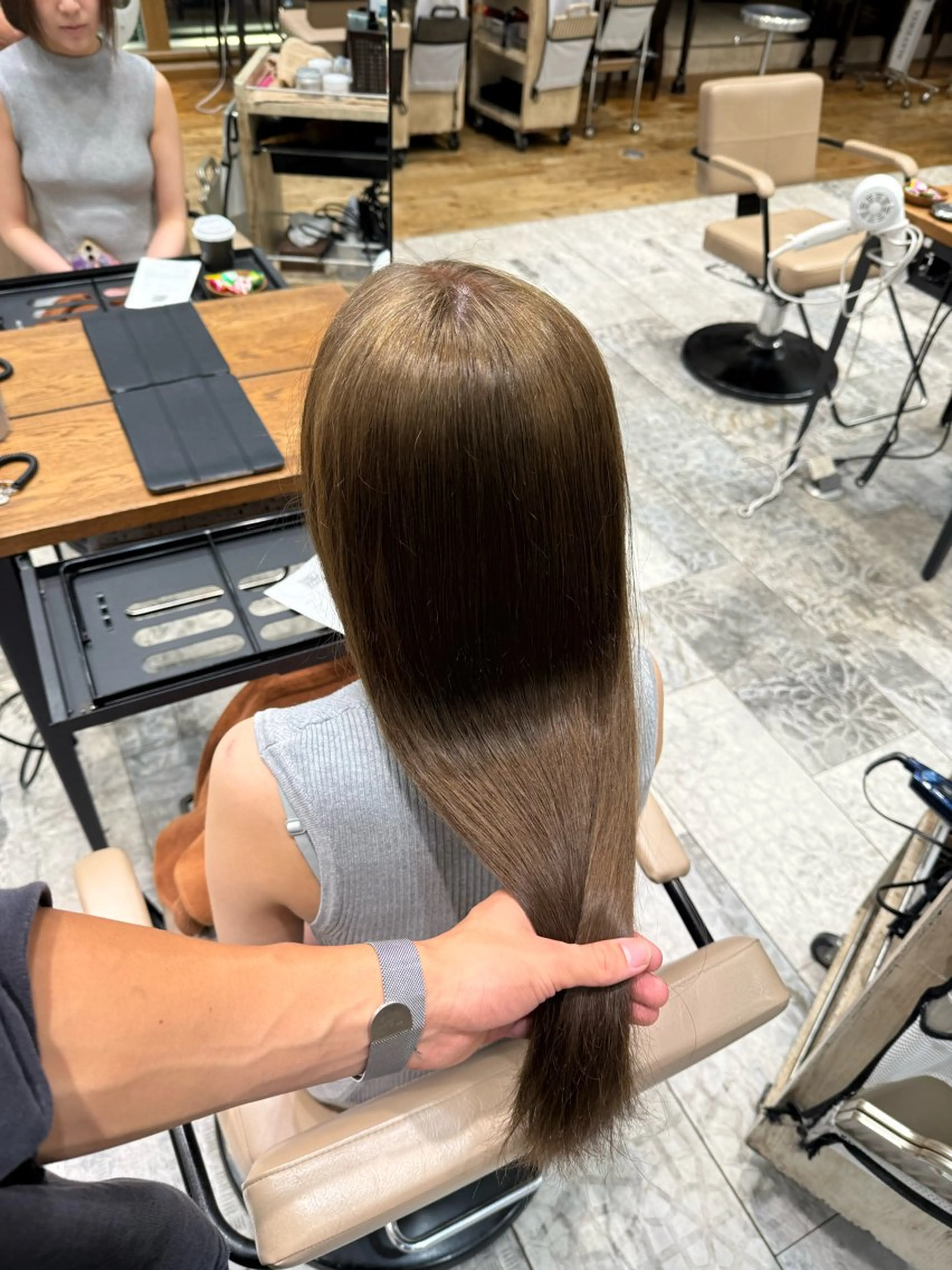 セミロング 髪質改善 ヘアカラー 新宿/透明感カラー /髙橋寛太のヘアスタイル