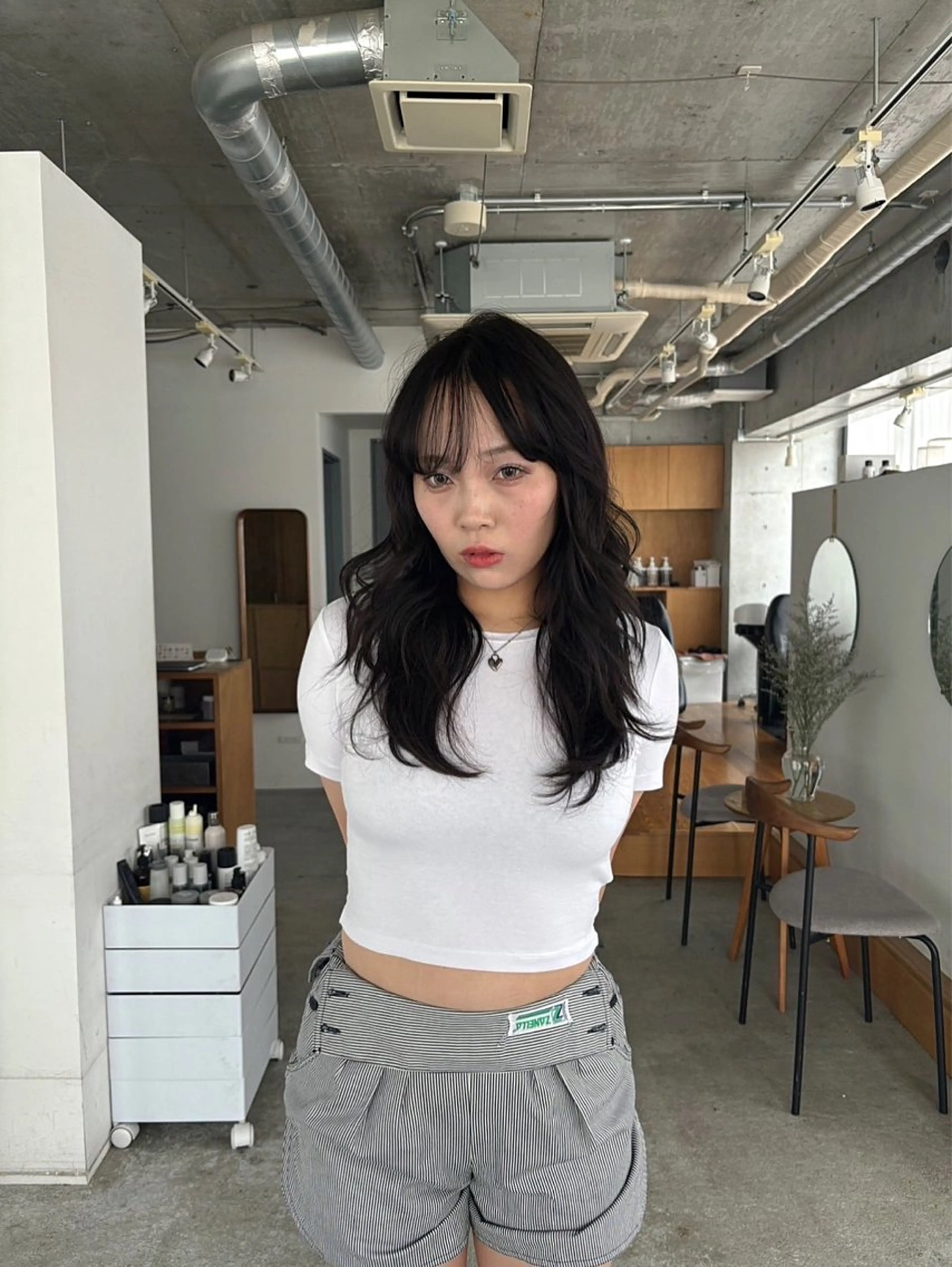 ミディアム ミディアムレイヤー レイヤーカット 林　蓮／レイヤー /透明感カラーのヘアスタイル