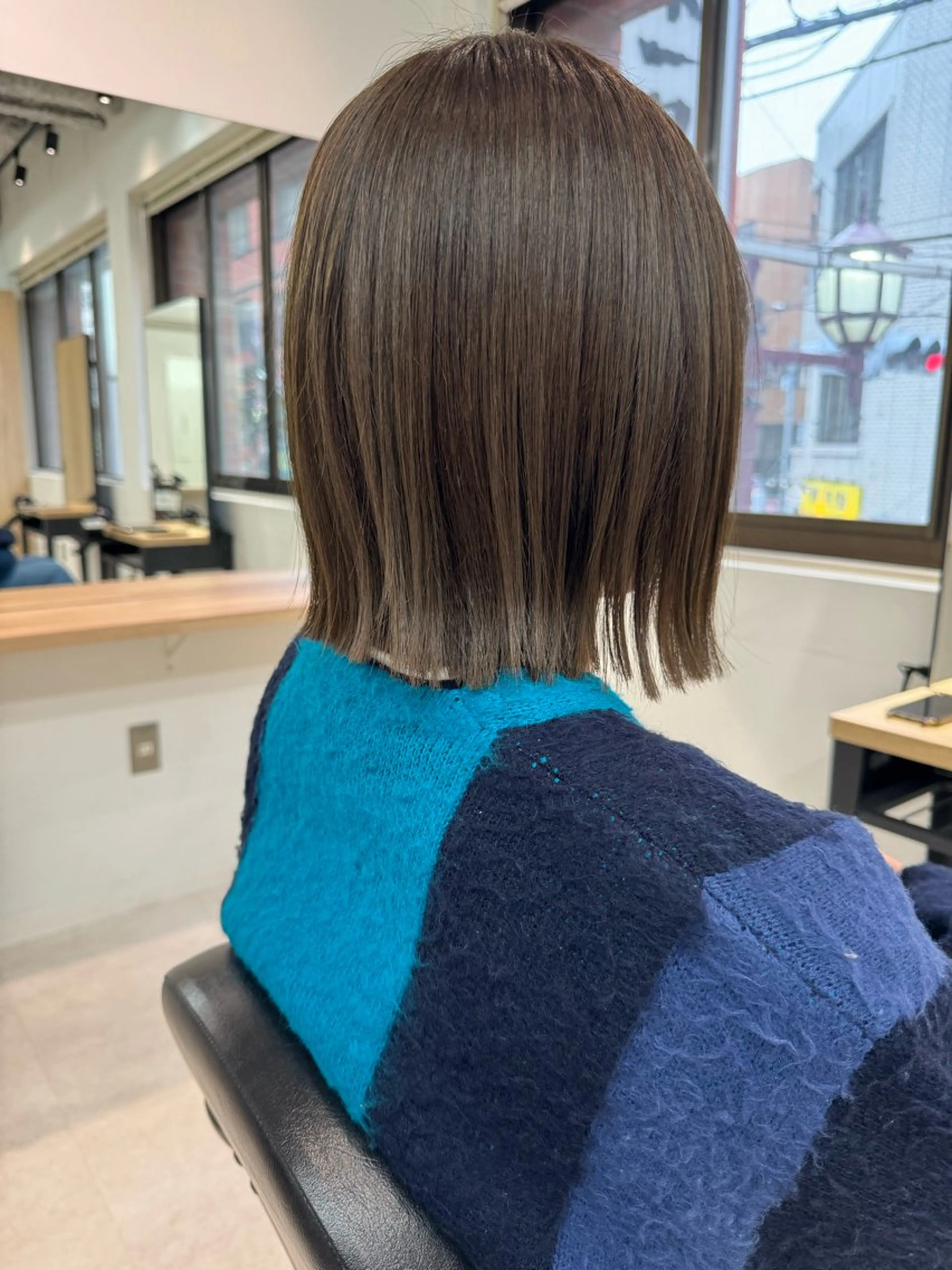 ショート lar 立川南口所属・砂岡 里奈のヘアスタイル