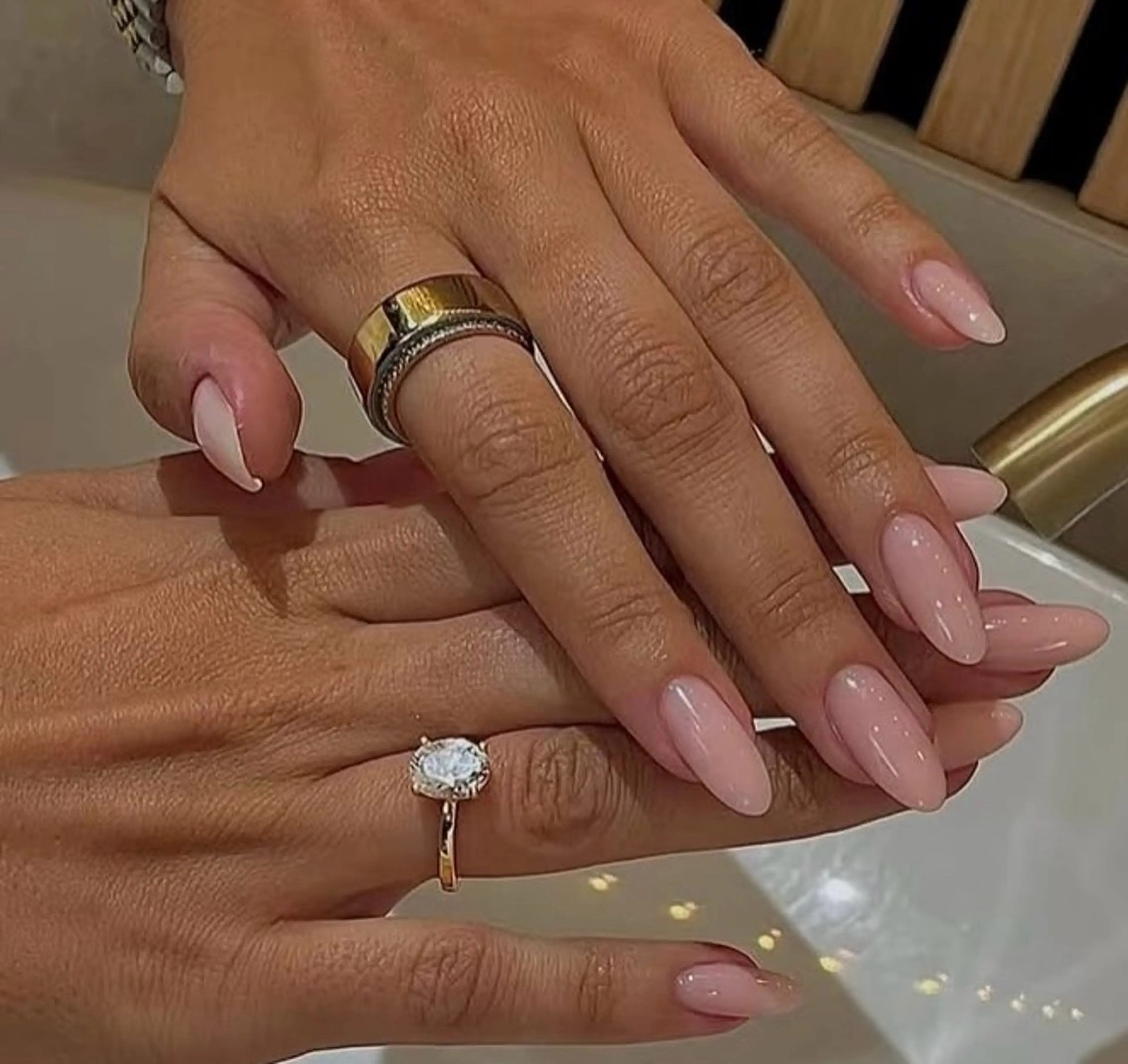 ネイル 高木 維麗絲のネイルデザイン