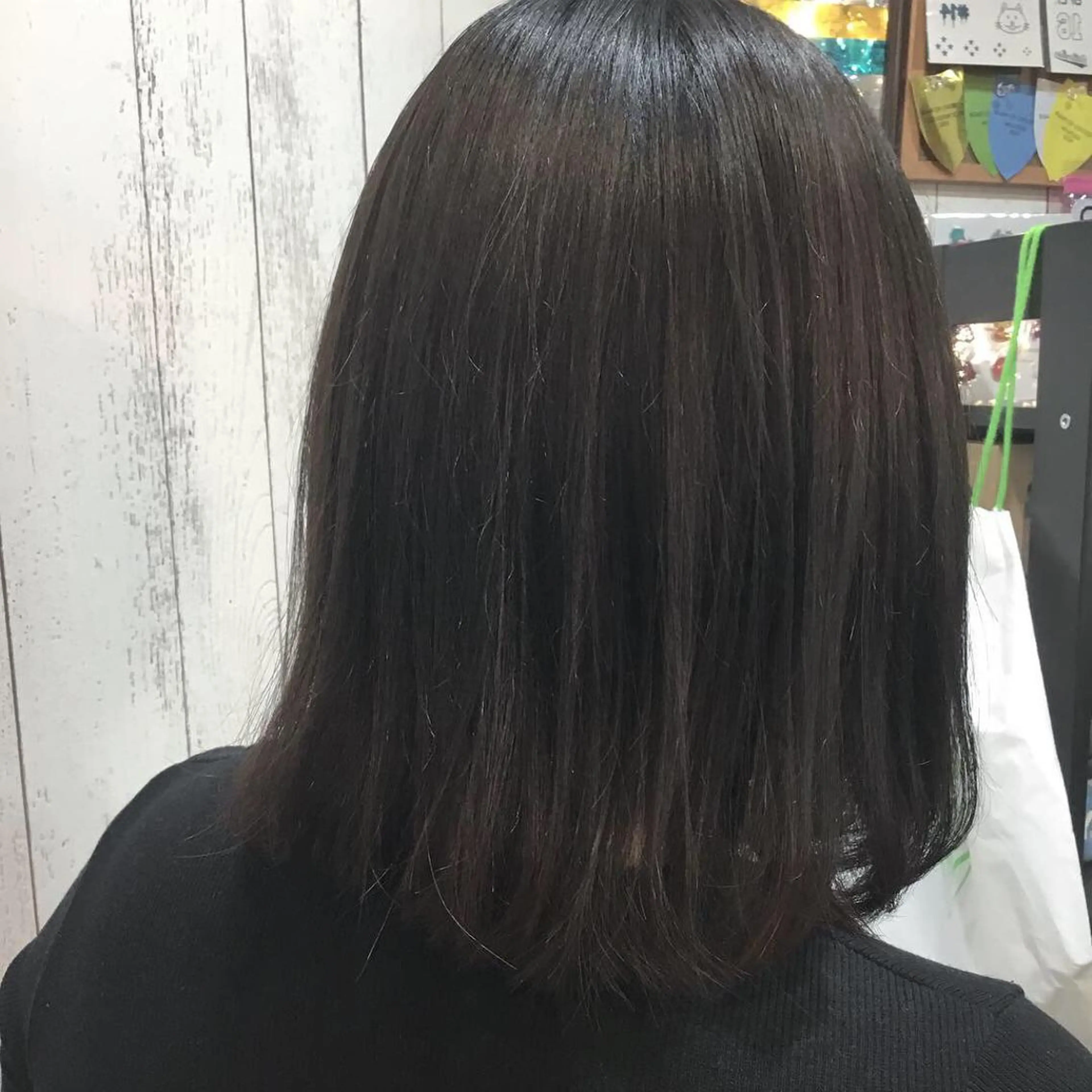 ミディアム カラー embrace エンブレイスのヘアスタイル