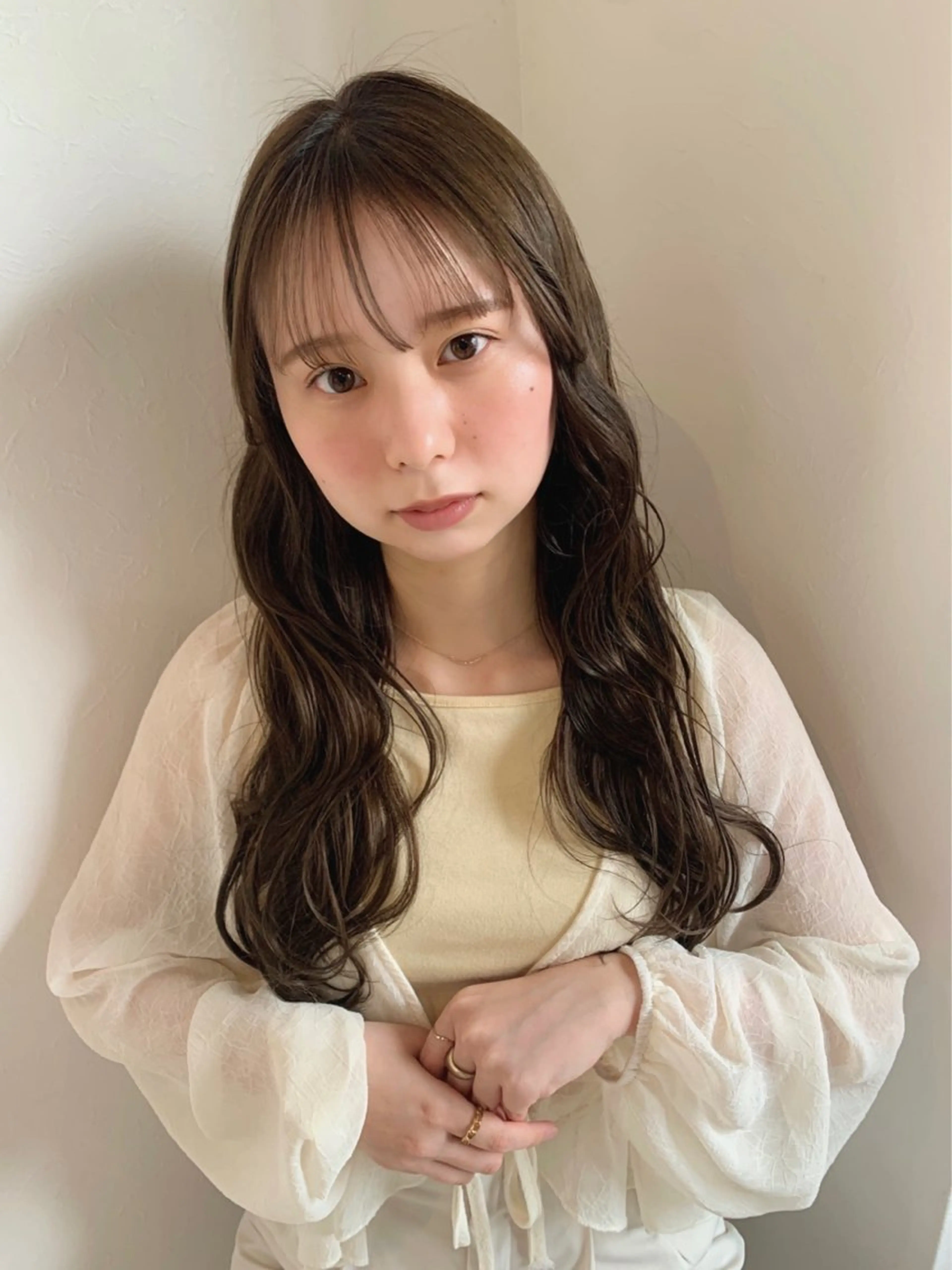 ロング annuy MIHANAのヘアスタイル