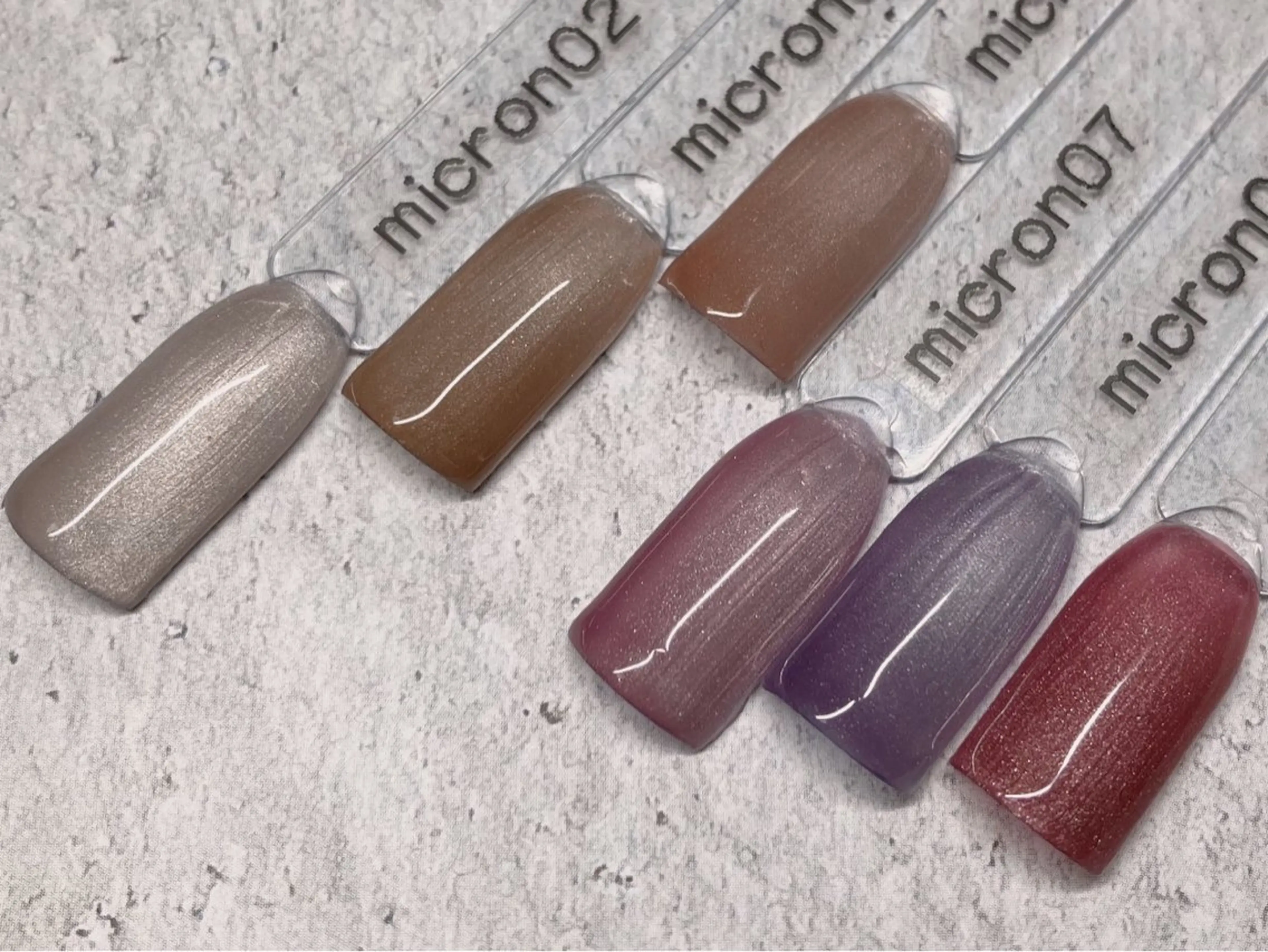 ネイル マグネットネイル cream nail 西船橋所属・cream nail なかむらゆみのネイルデザイン