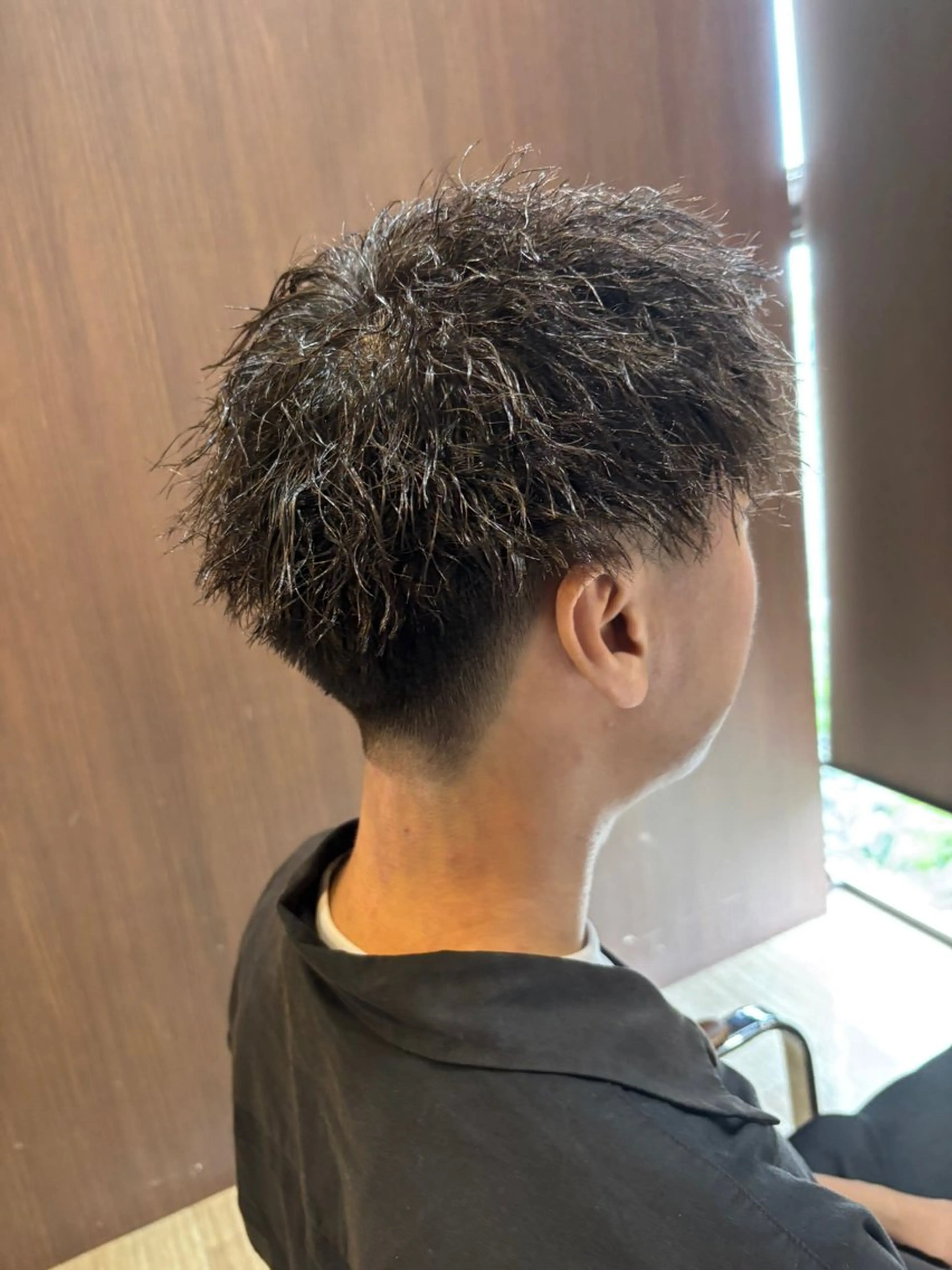 成人式前にカッコよく✨【人気No.2☆】メンズカット＋ツイストパーマの写真