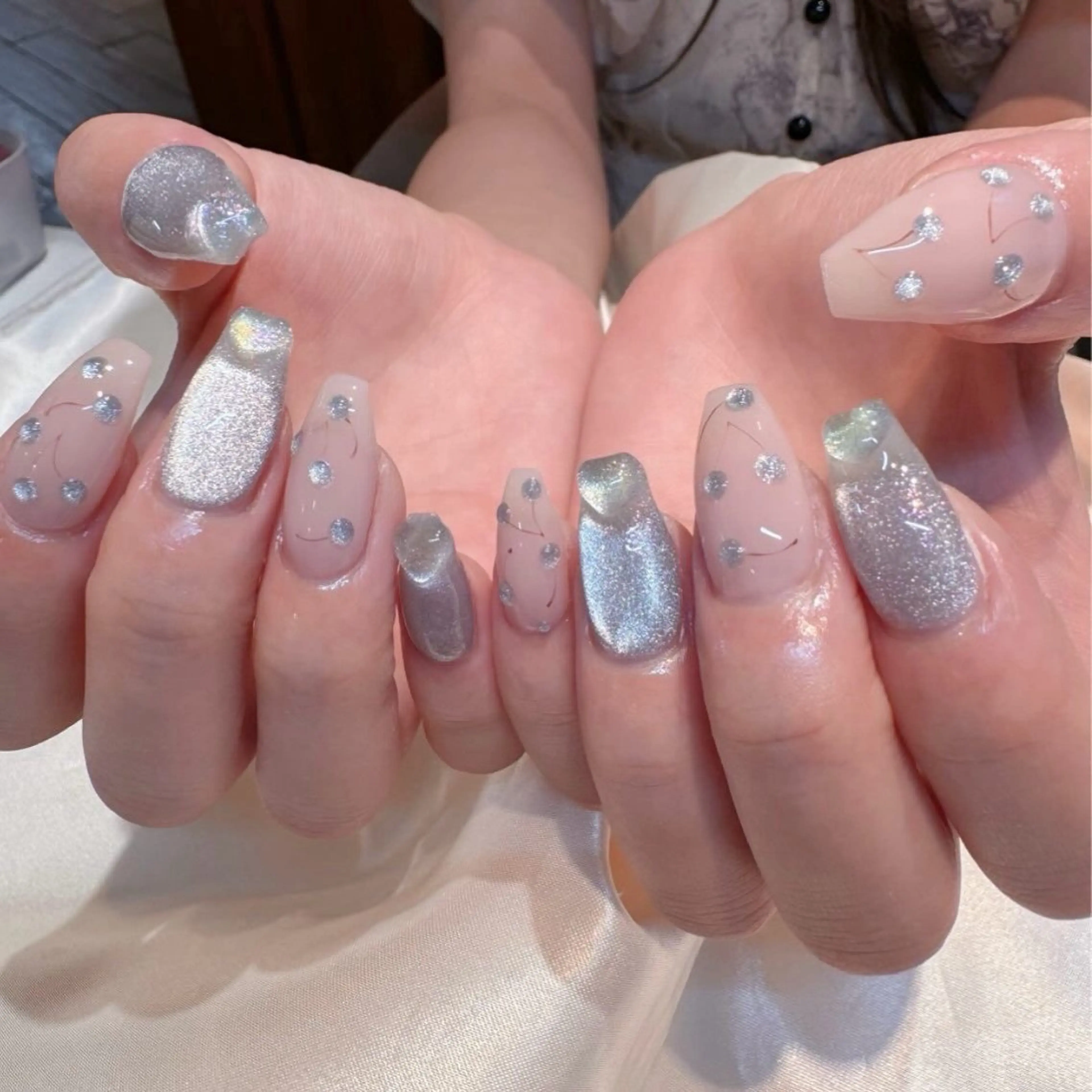 ネイル 長さ出し マグネットネイル ミラーネイル ピンク 冬ネイル Lee Nailsのネイルデザイン