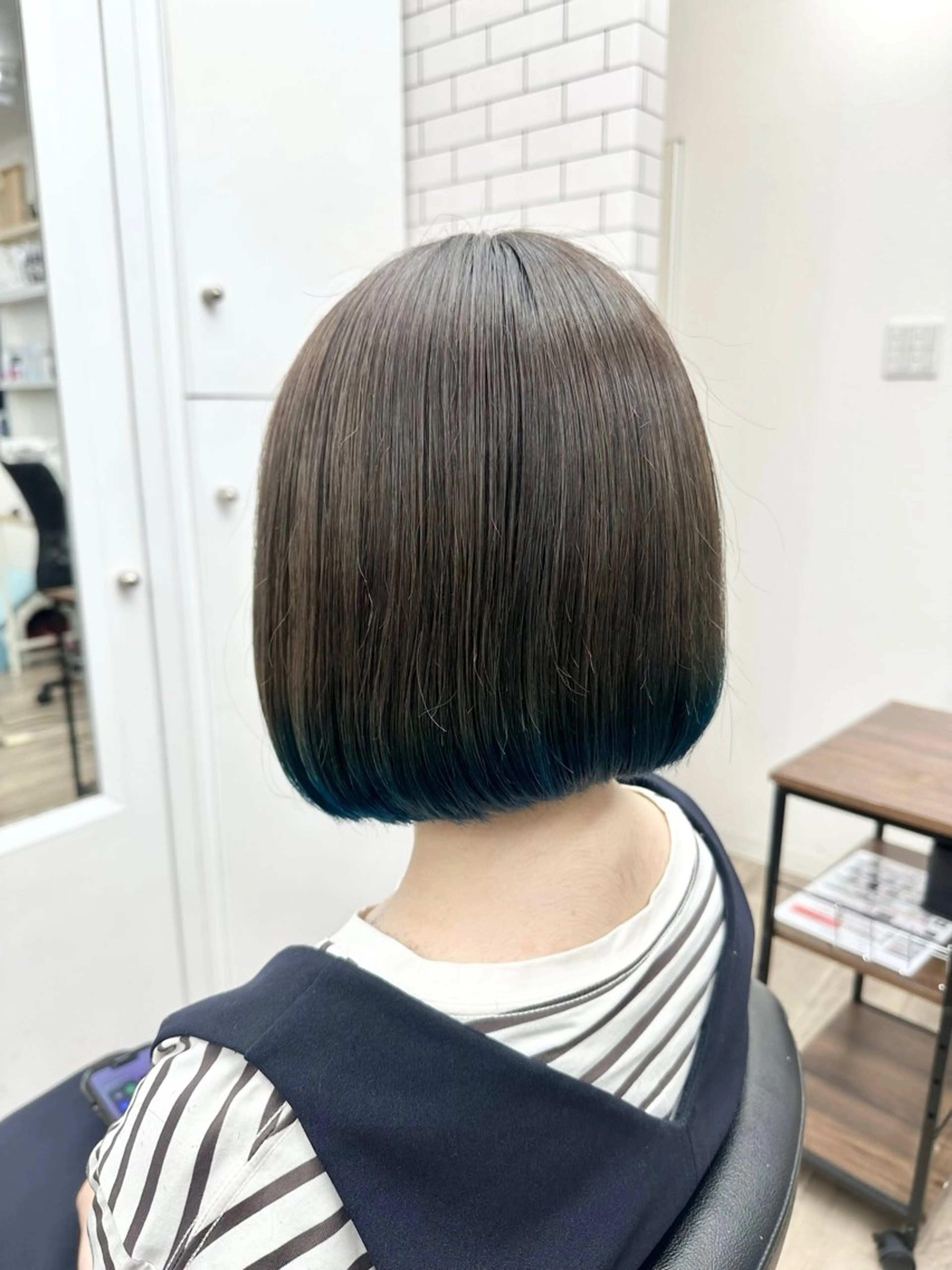 ミディアム カラー ブリーチ クイックカットプログレ所属・saki サキのヘアスタイル