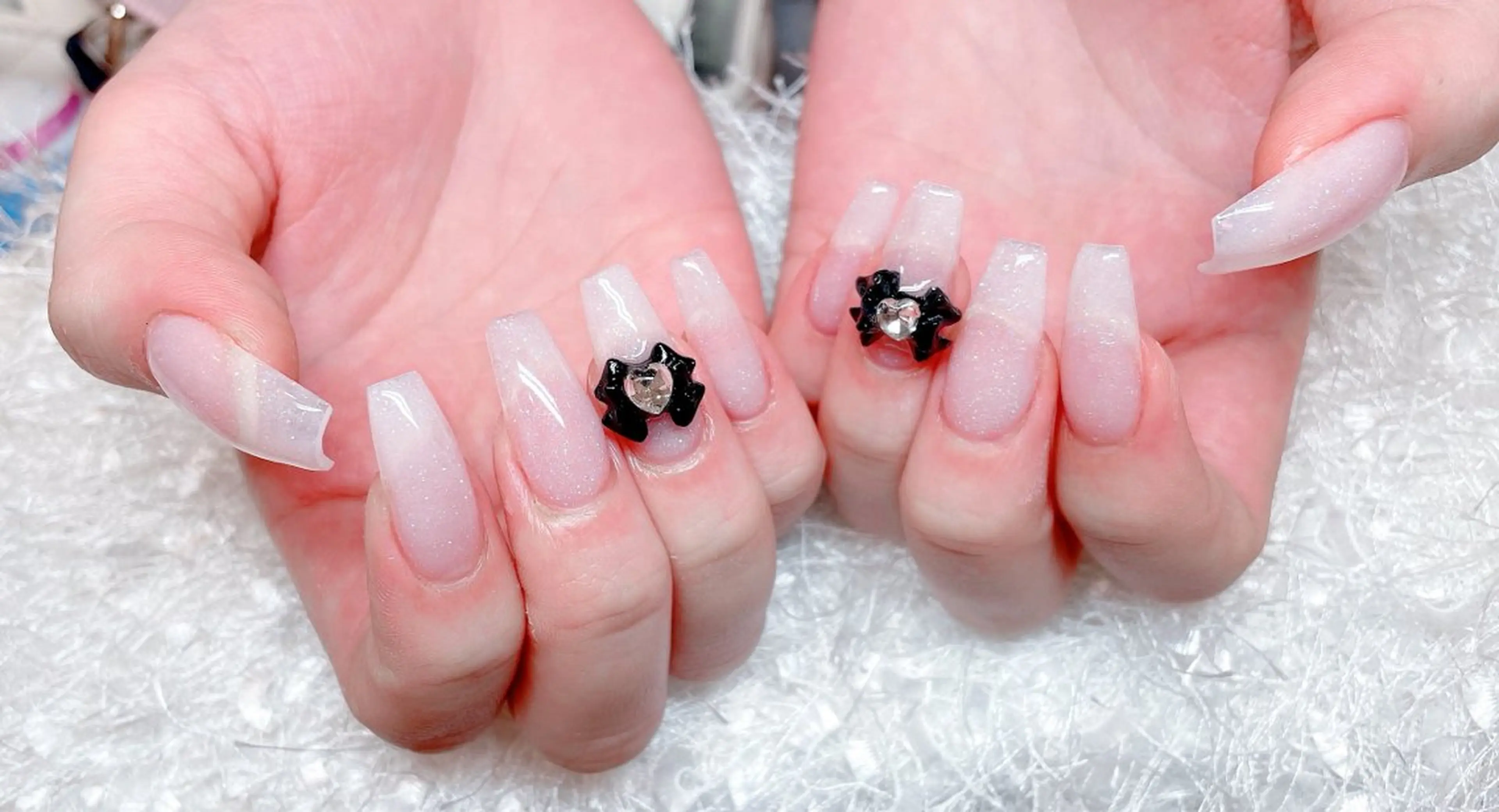 ネイル Le'a シズカのネイルデザイン