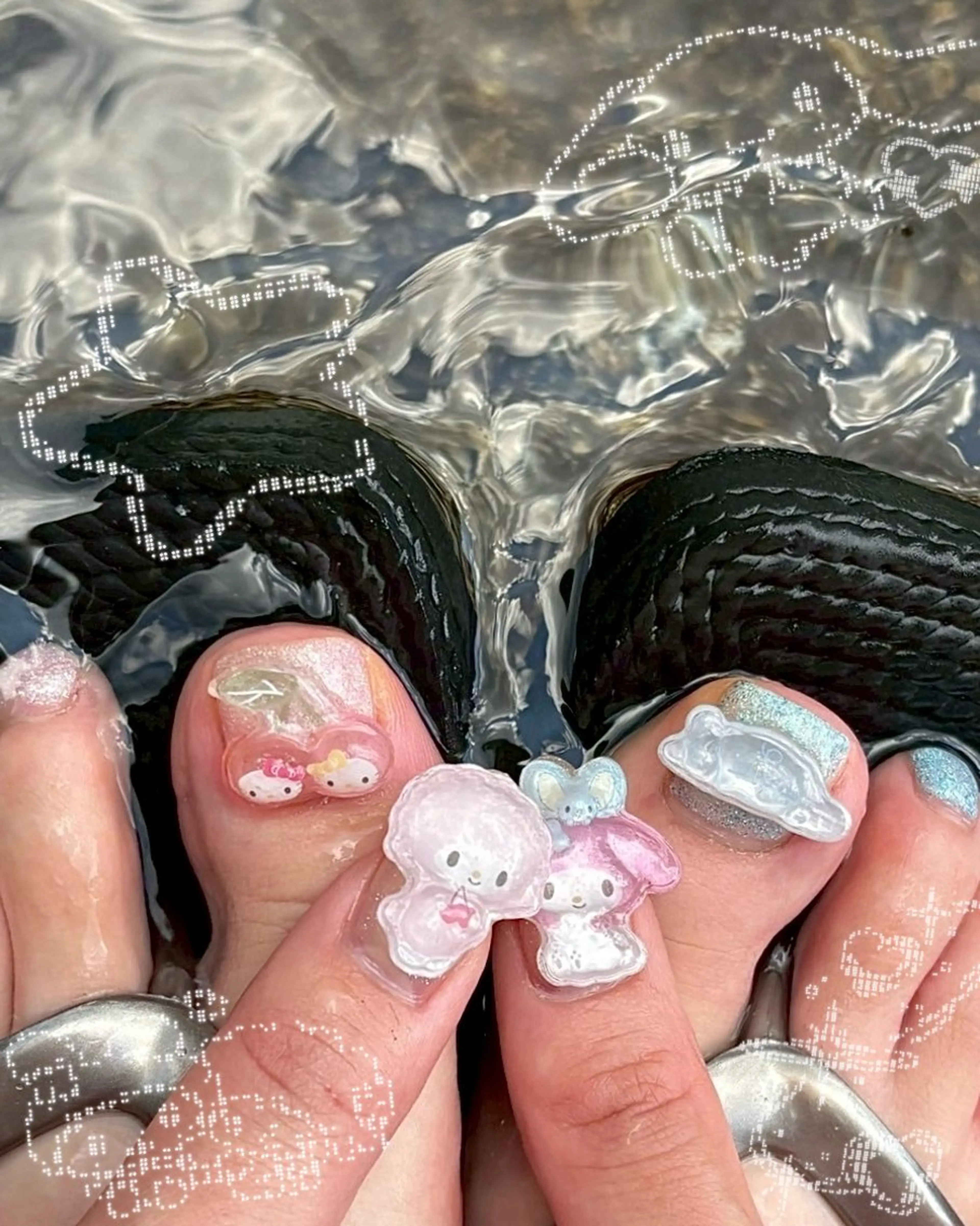 ネイル フットネイル ハンドネイル nalu🐚 京橋｜Rommyのネイルデザイン