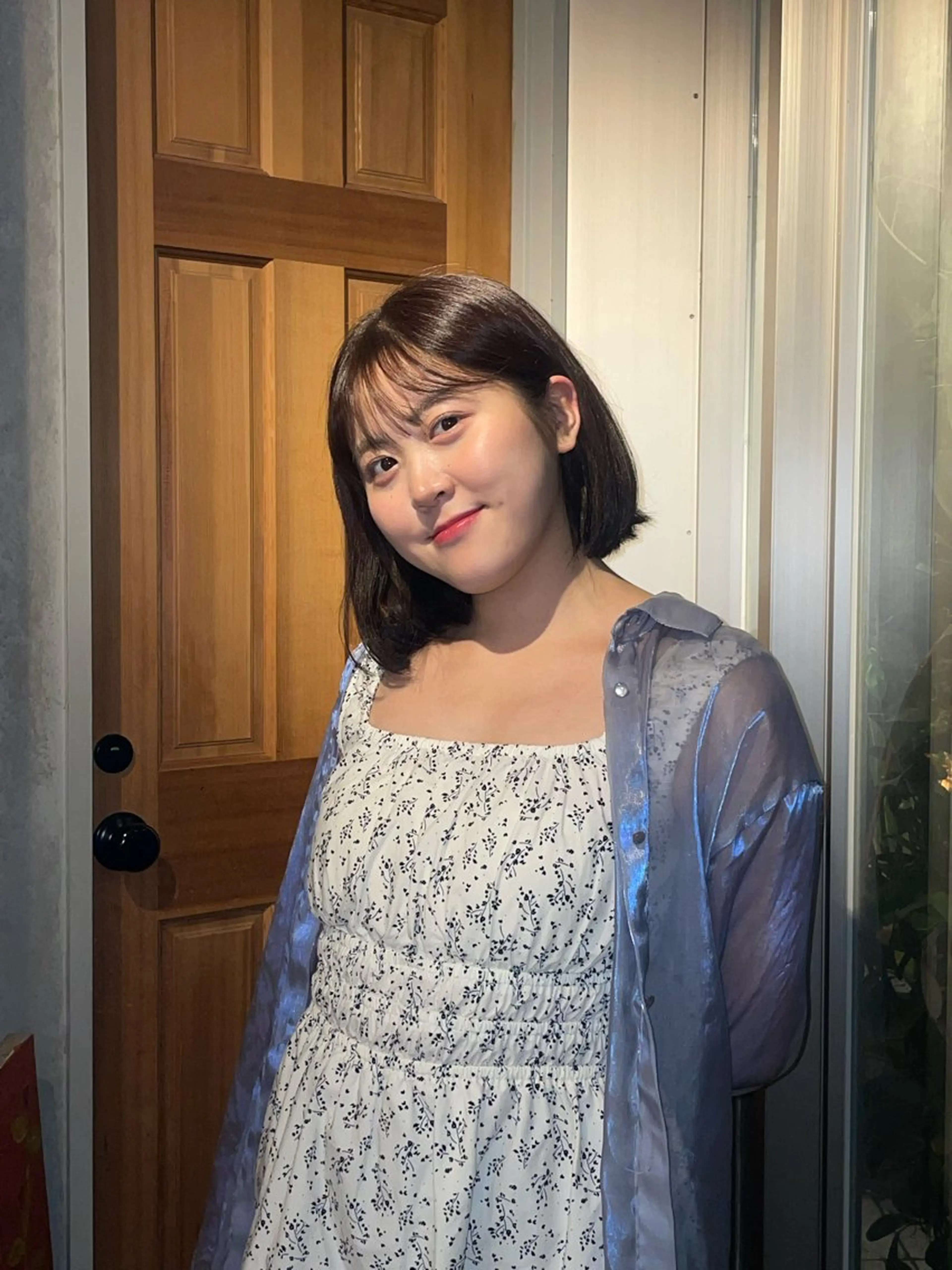 カラー ブラウンカラー 兼西 菜摘のヘアスタイル