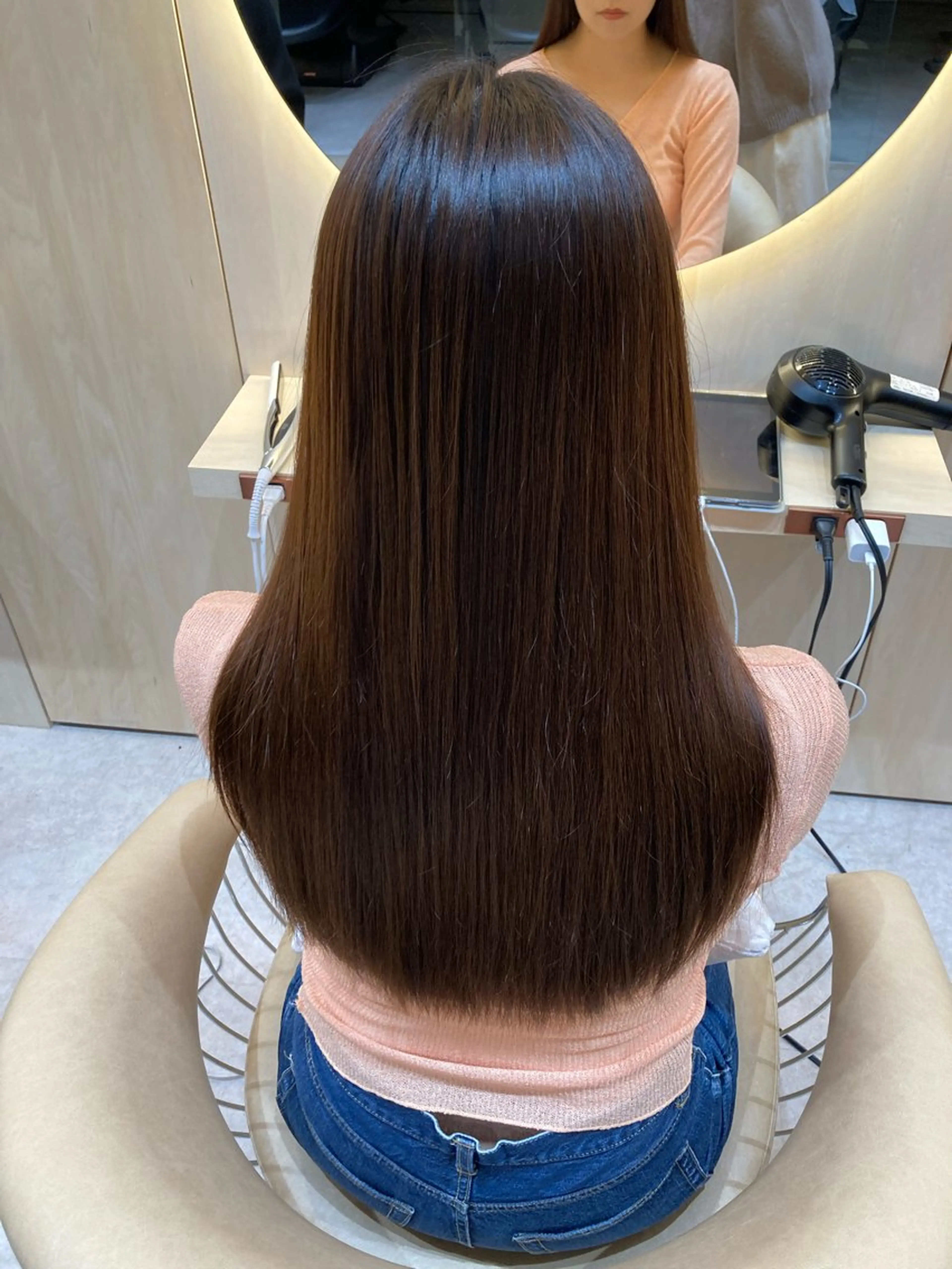 ロング ❤️ブリーチなし💚 ダブルカラー平野実花のヘアスタイル