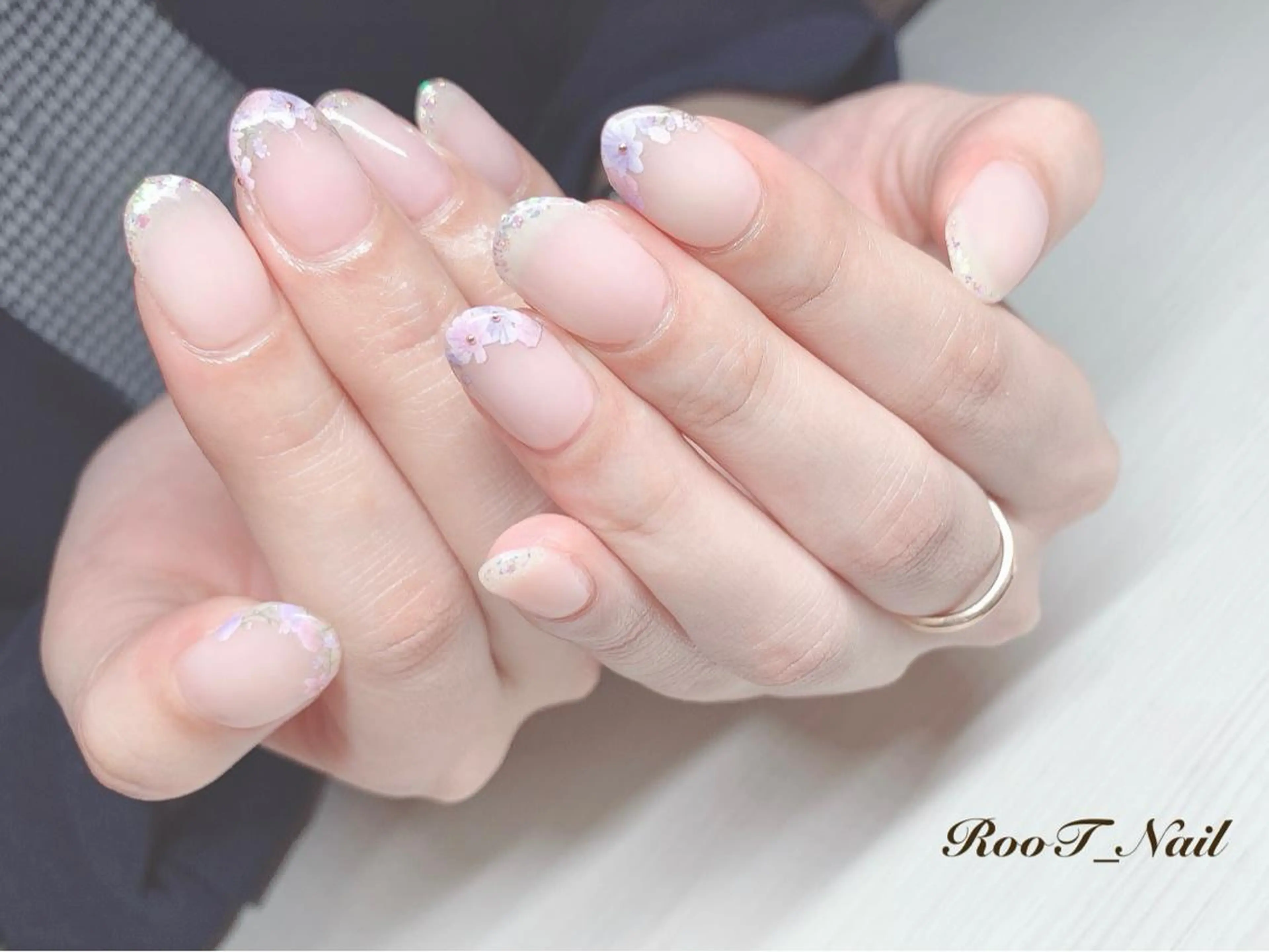 メンズ ネイル フレンチネイル ラメ(グリッター) ハンドネイル RooT Nailのネイルデザイン