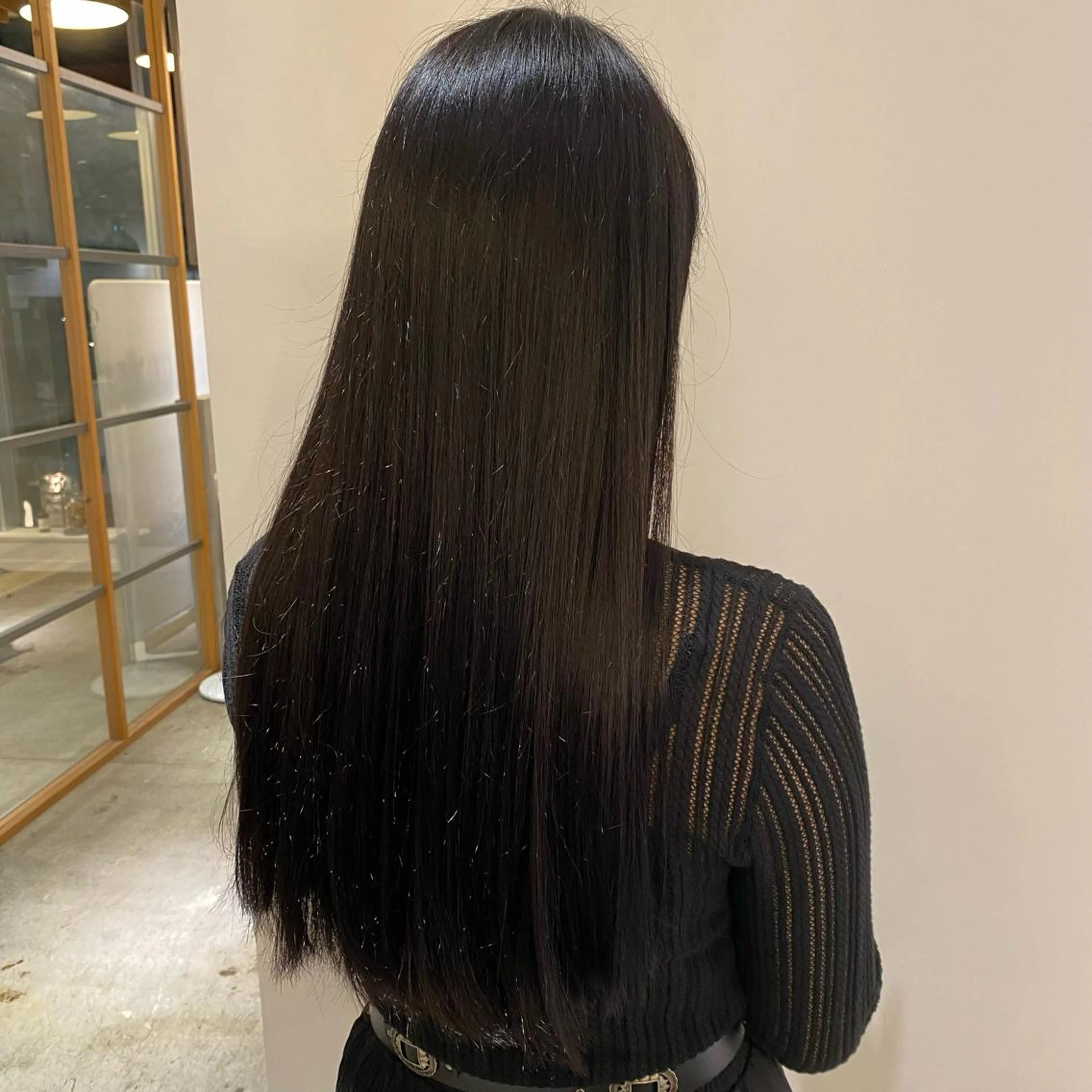 ロング カラー 山口 智也のヘアスタイル