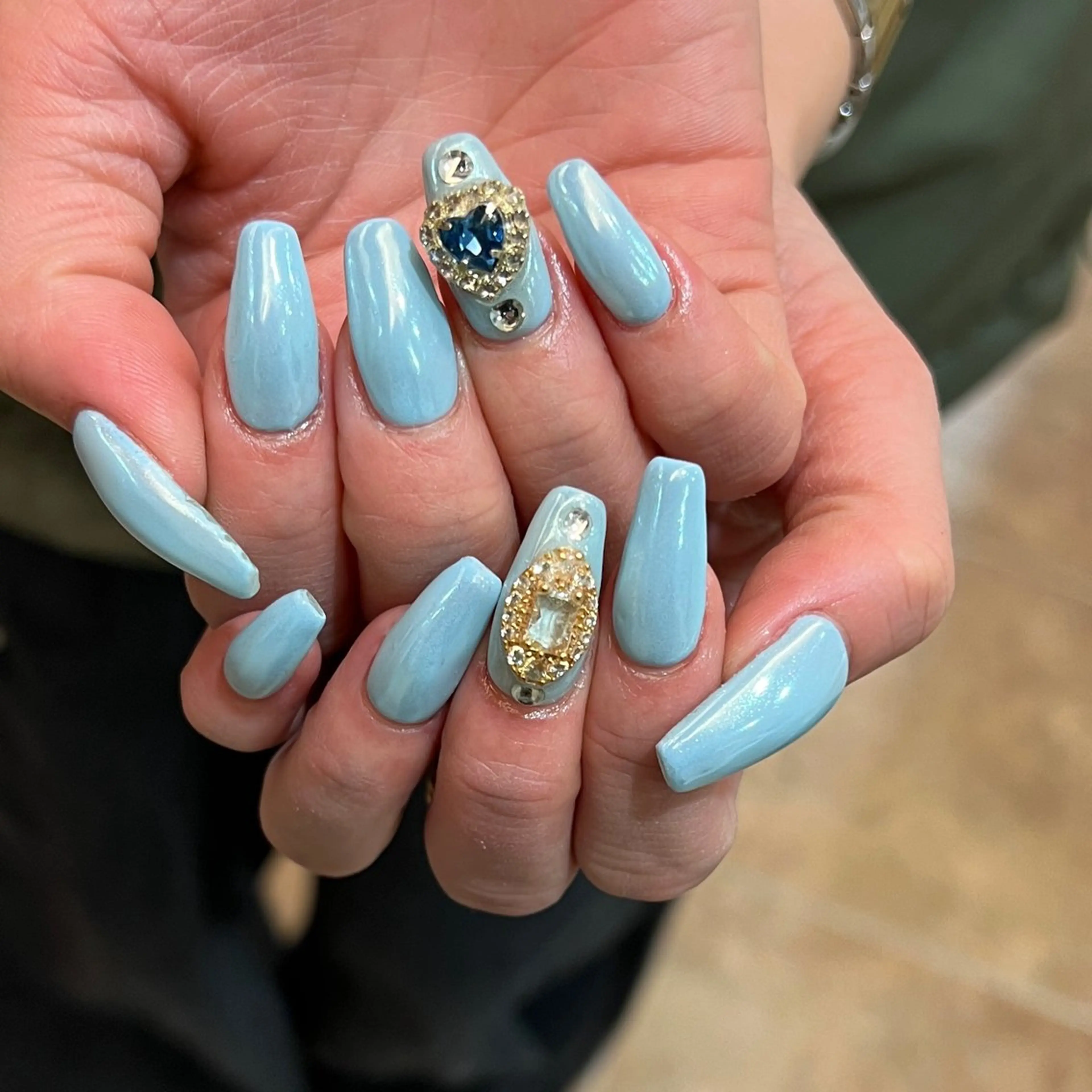 ネイル ハンドネイル 河野 弥月のネイルデザイン