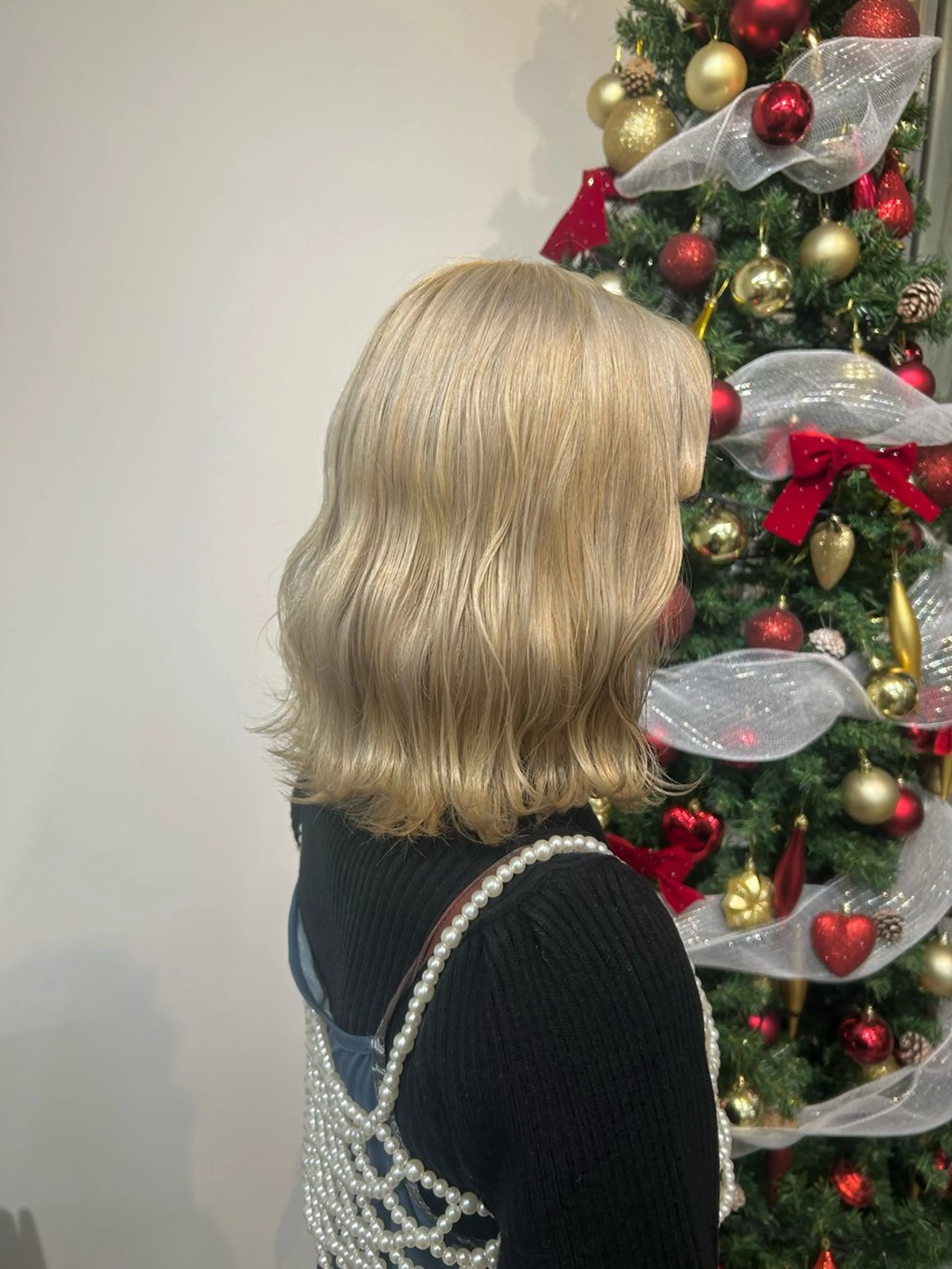 ミディアム カラー ヘアカラー トリートメント ベージュ/ダブルカラ ー/新潟駅/青柳萌果のヘアスタイル