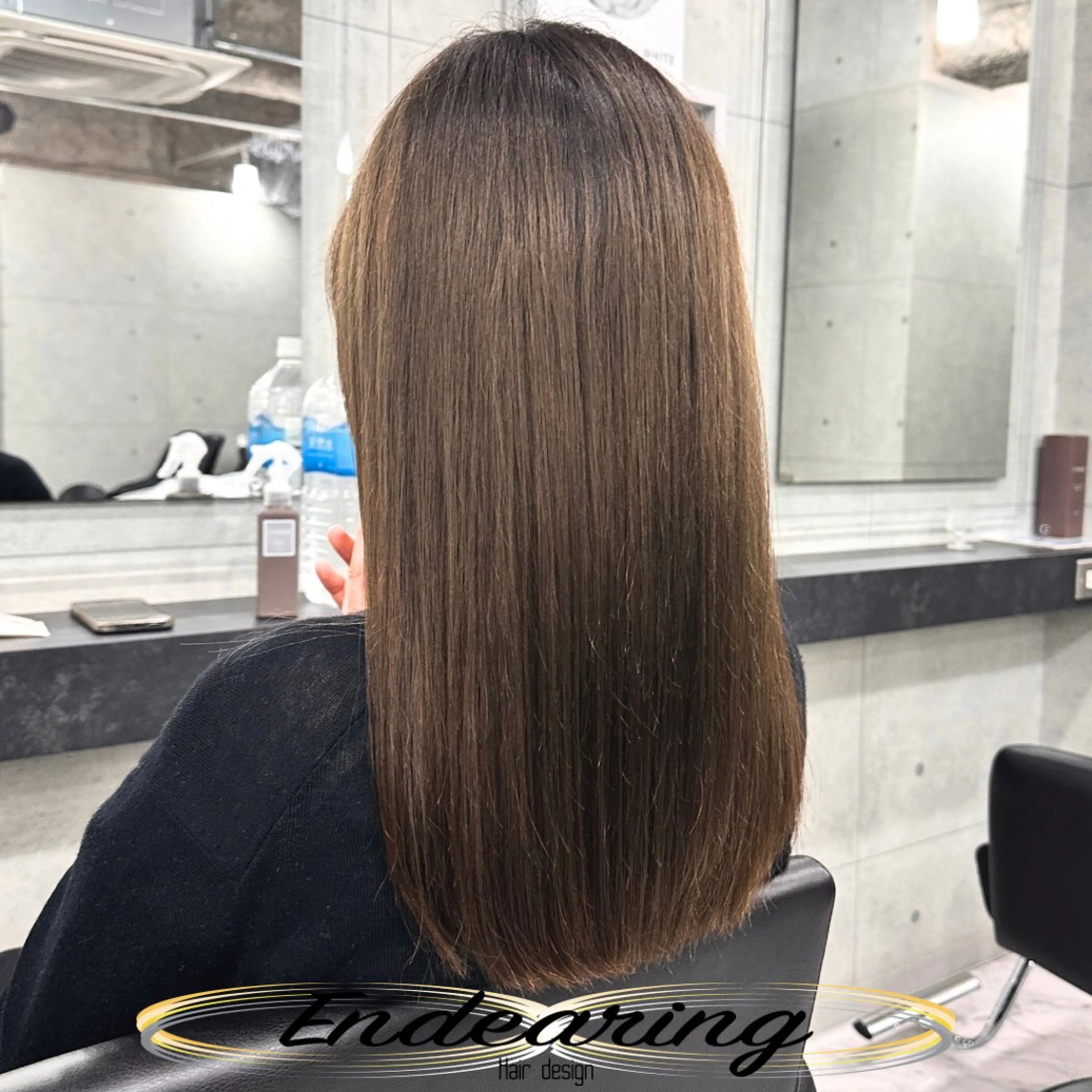 カラー アディクシーカラー ベージュカラー ブリーチ 透明感カラー シルバー ヘアカラー Endearing 銀座/レイヤーカットのヘアスタイル