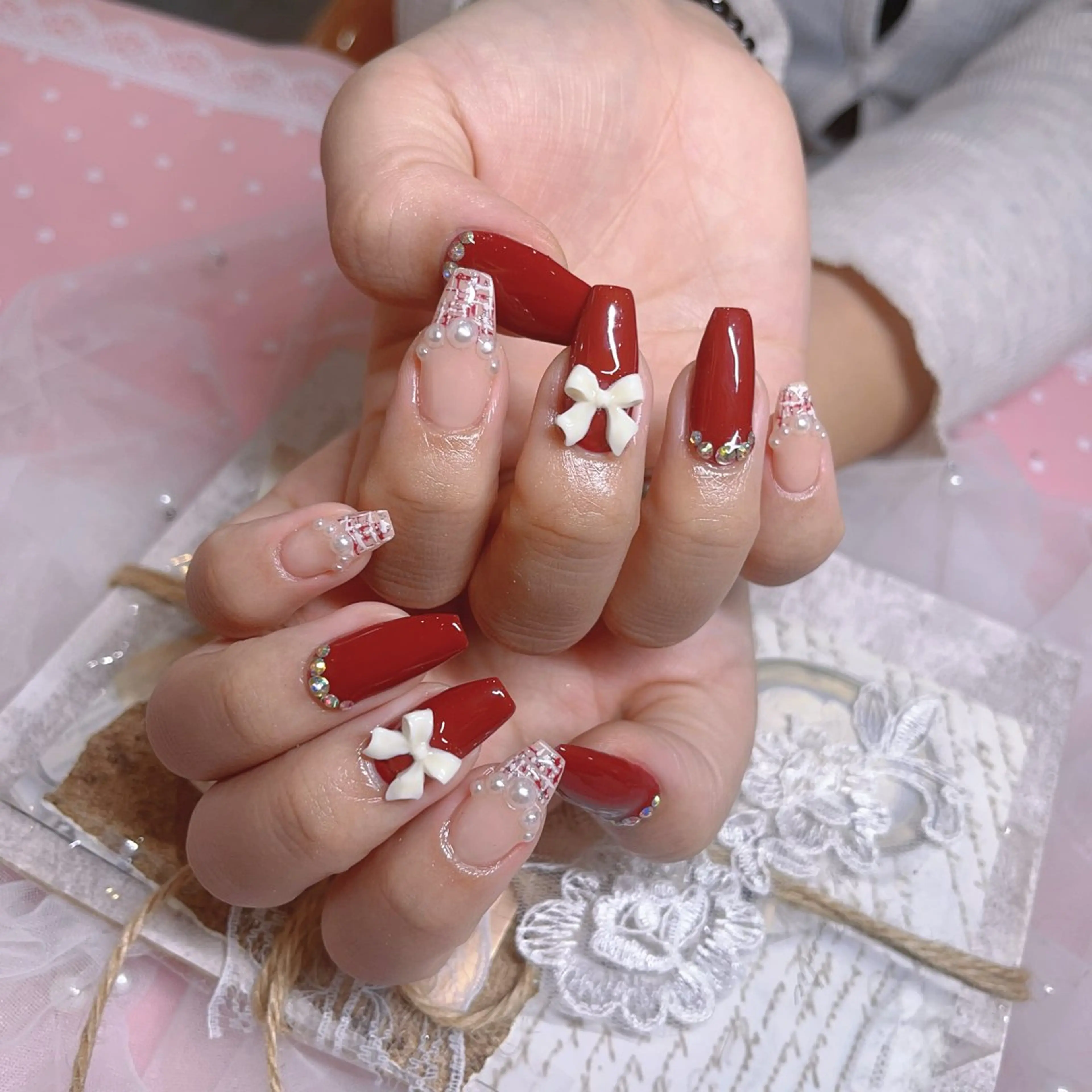 ネイル Fairyフェアリーネイルサロン所属・Nail Hibi サロンのネイルデザイン
