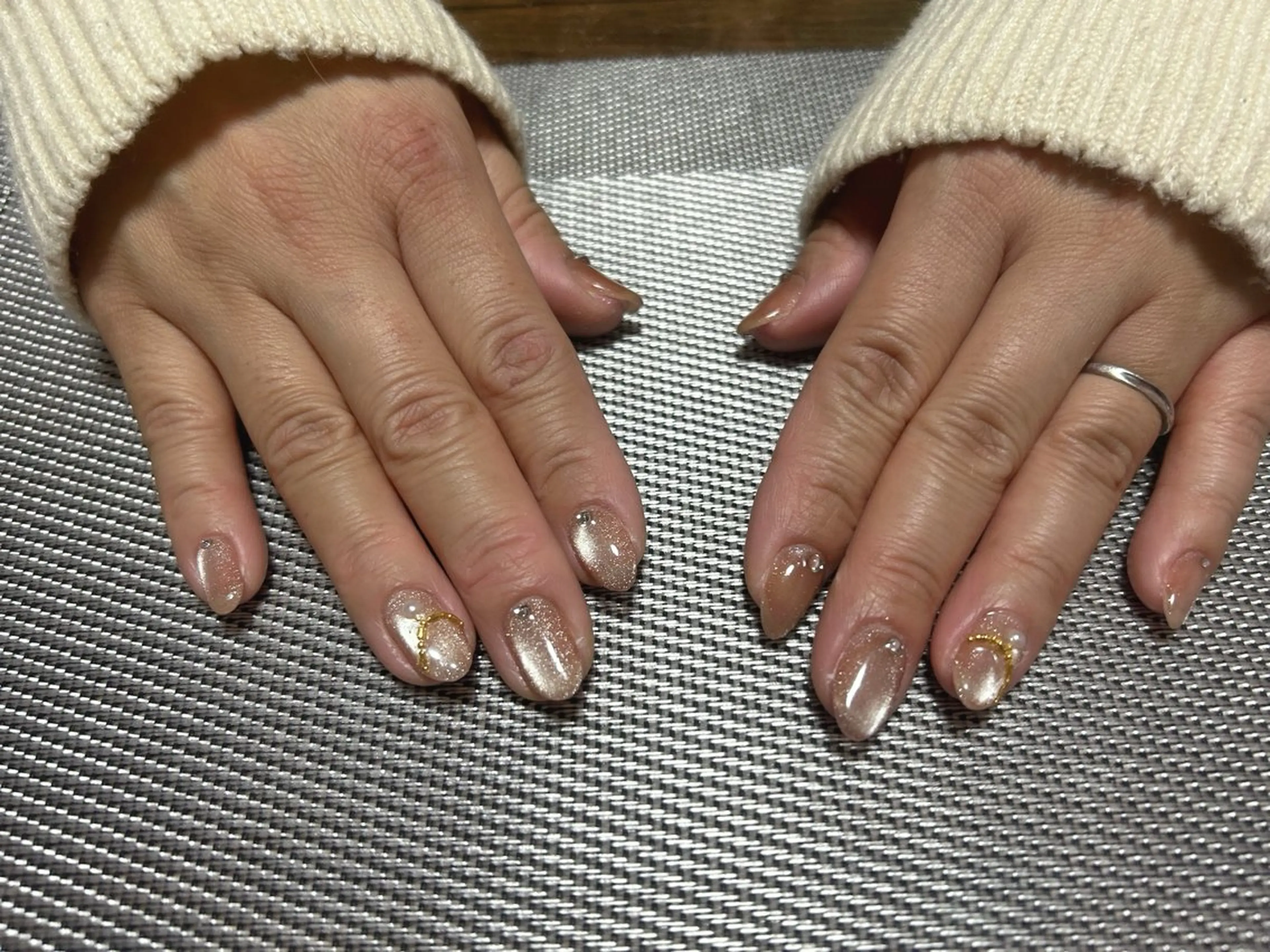 ネイル マグネットネイル シンプルネイル ハンドネイル i nailのネイルデザイン