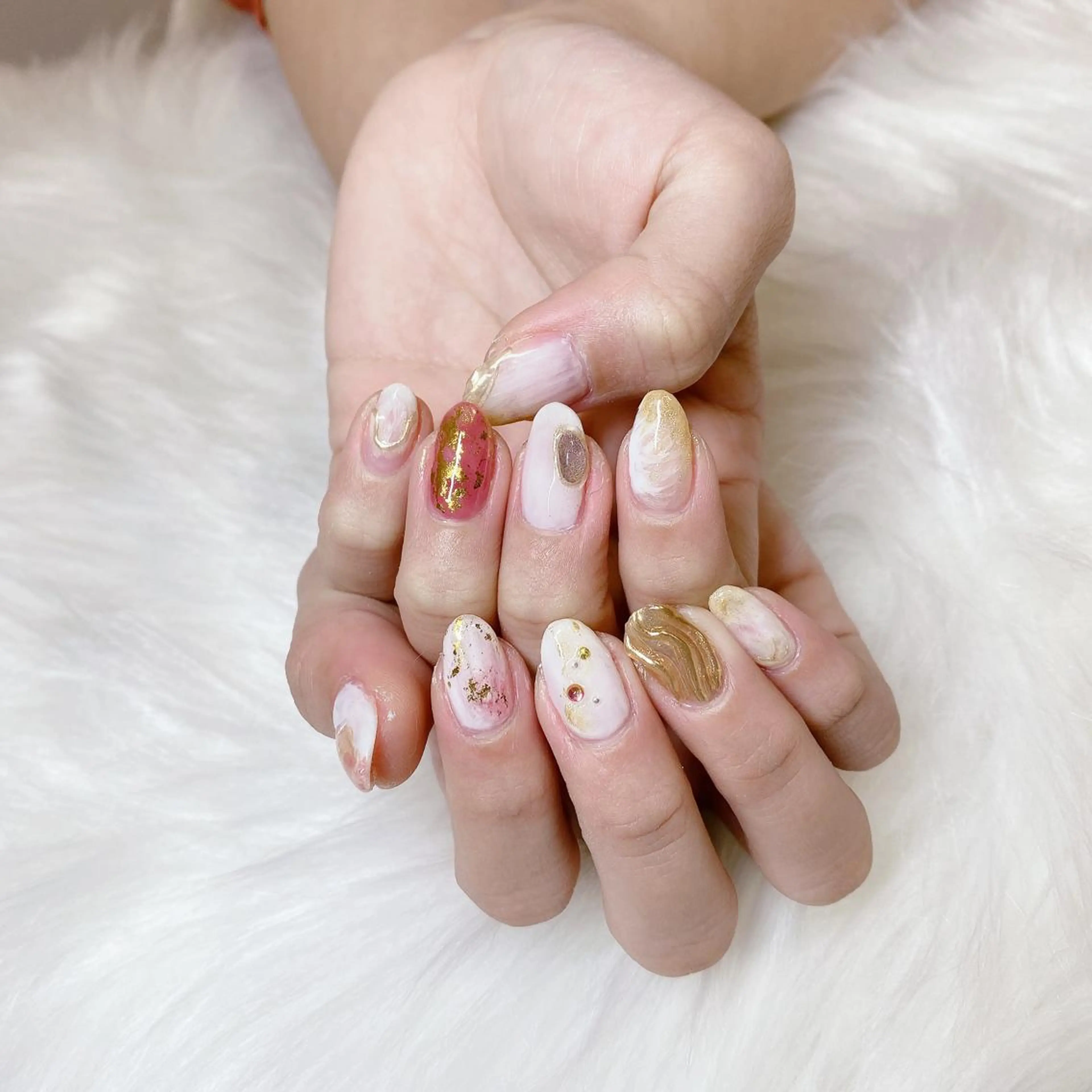 ネイル 持ち込み 結城 怜菜のネイルデザイン