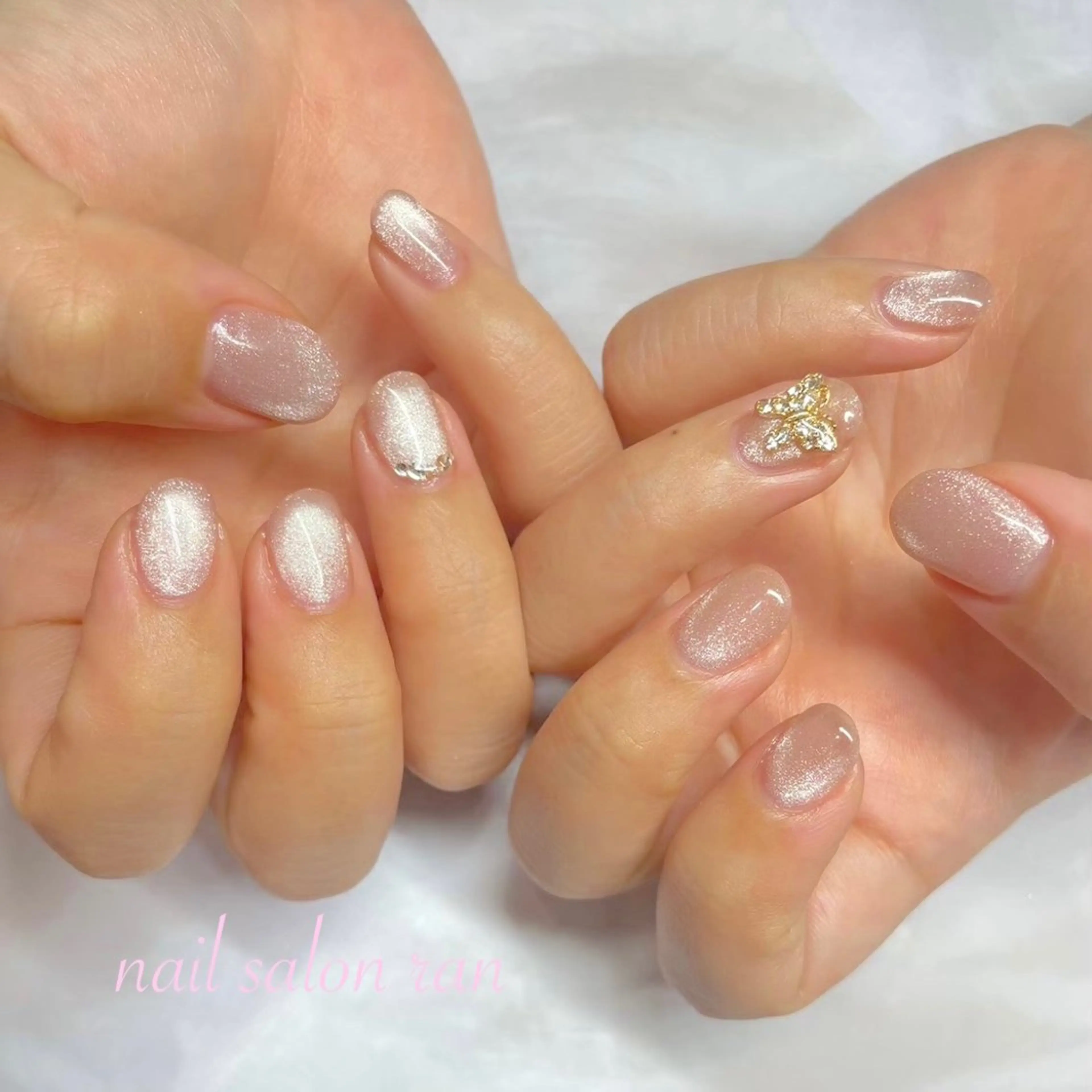 ネイル キラキラネイル マグネットネイル マグネットワンカラー ワンカラーネイル ピンク ハンドネイル nailsalon ranのネイルデザイン