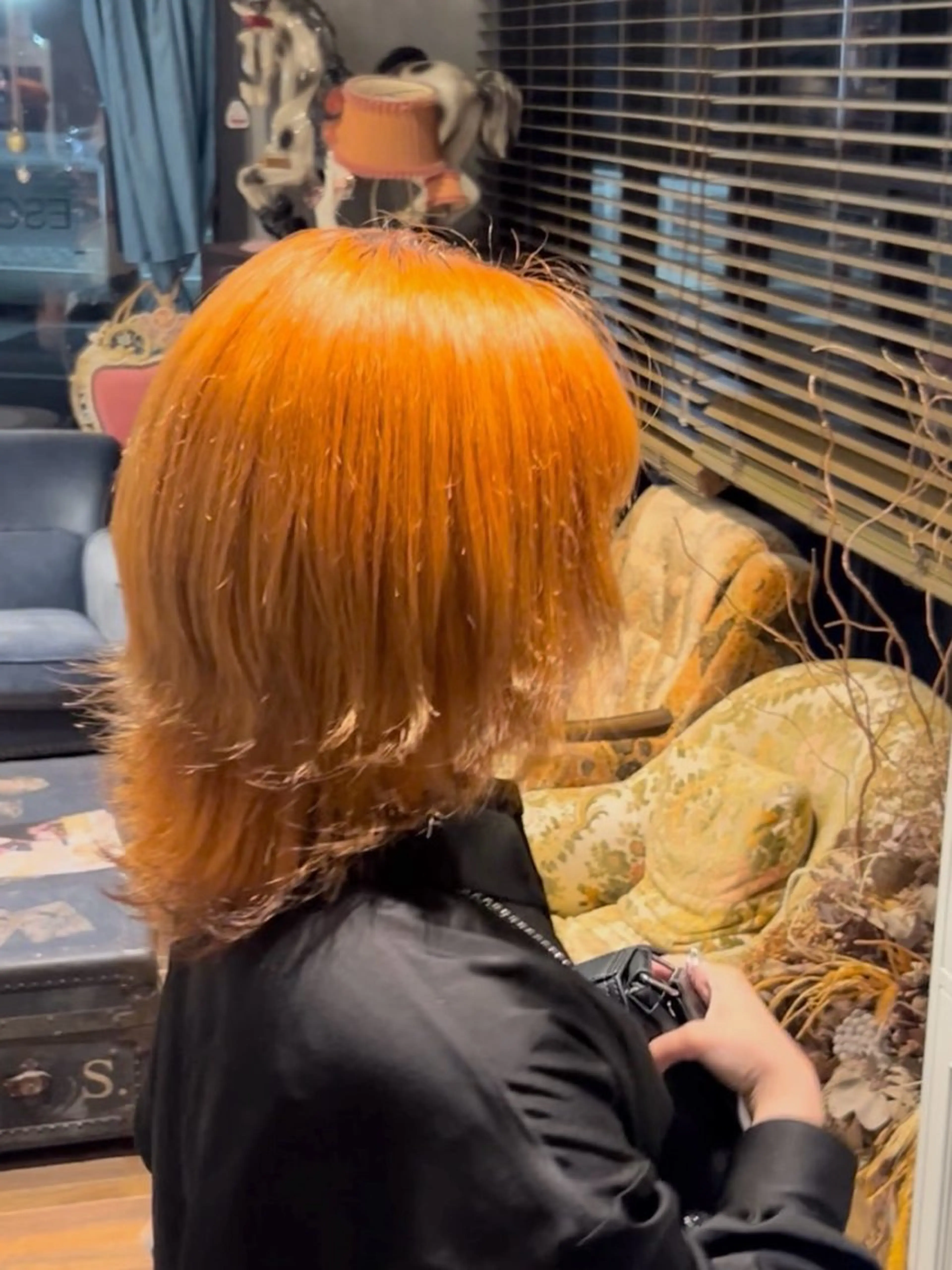 ショート ハイトーン、カラー 特化⟡.·すわ☁️のヘアスタイル