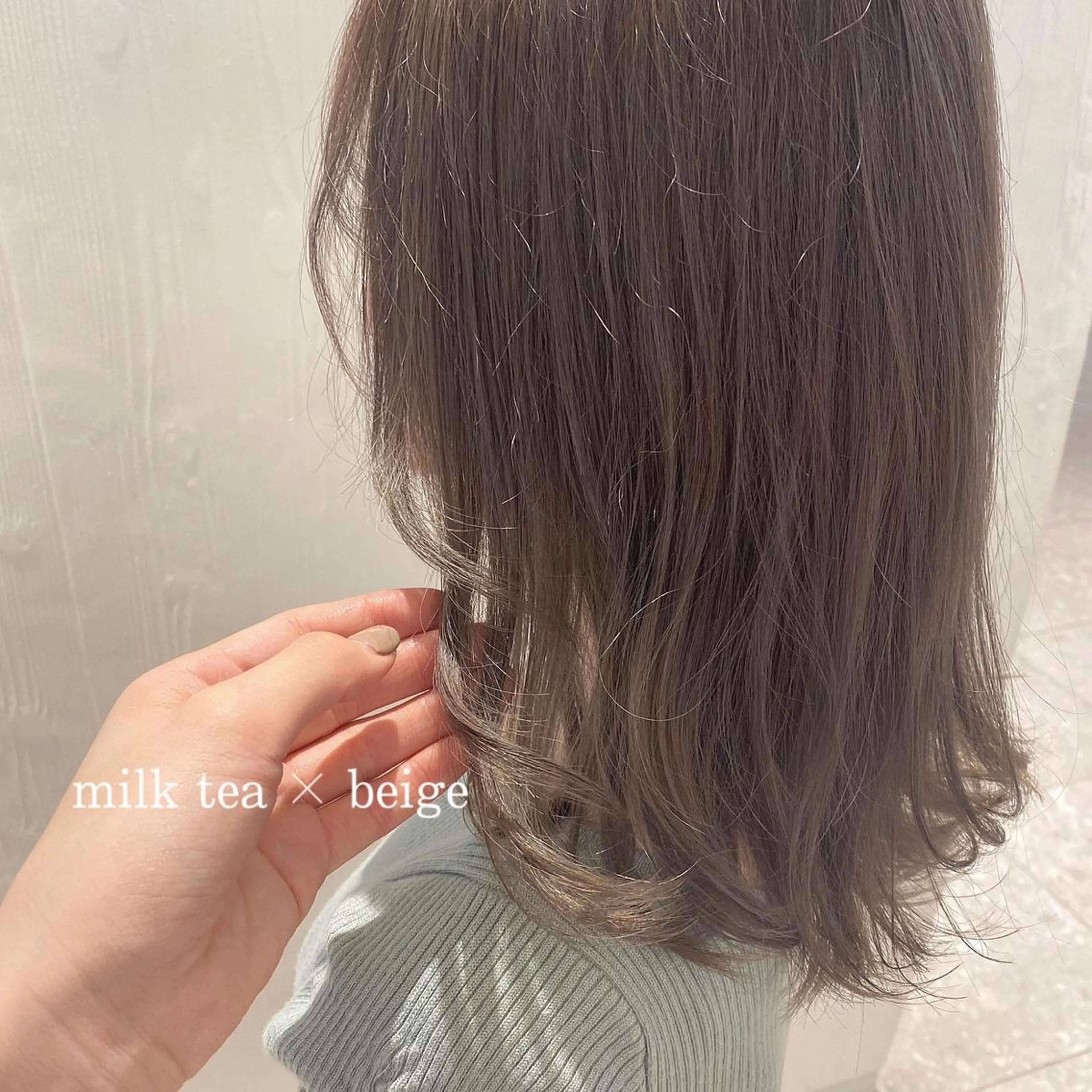 ミディアム カラー ヘアカラー インナーカラー☆ 香西茉奈のヘアスタイル