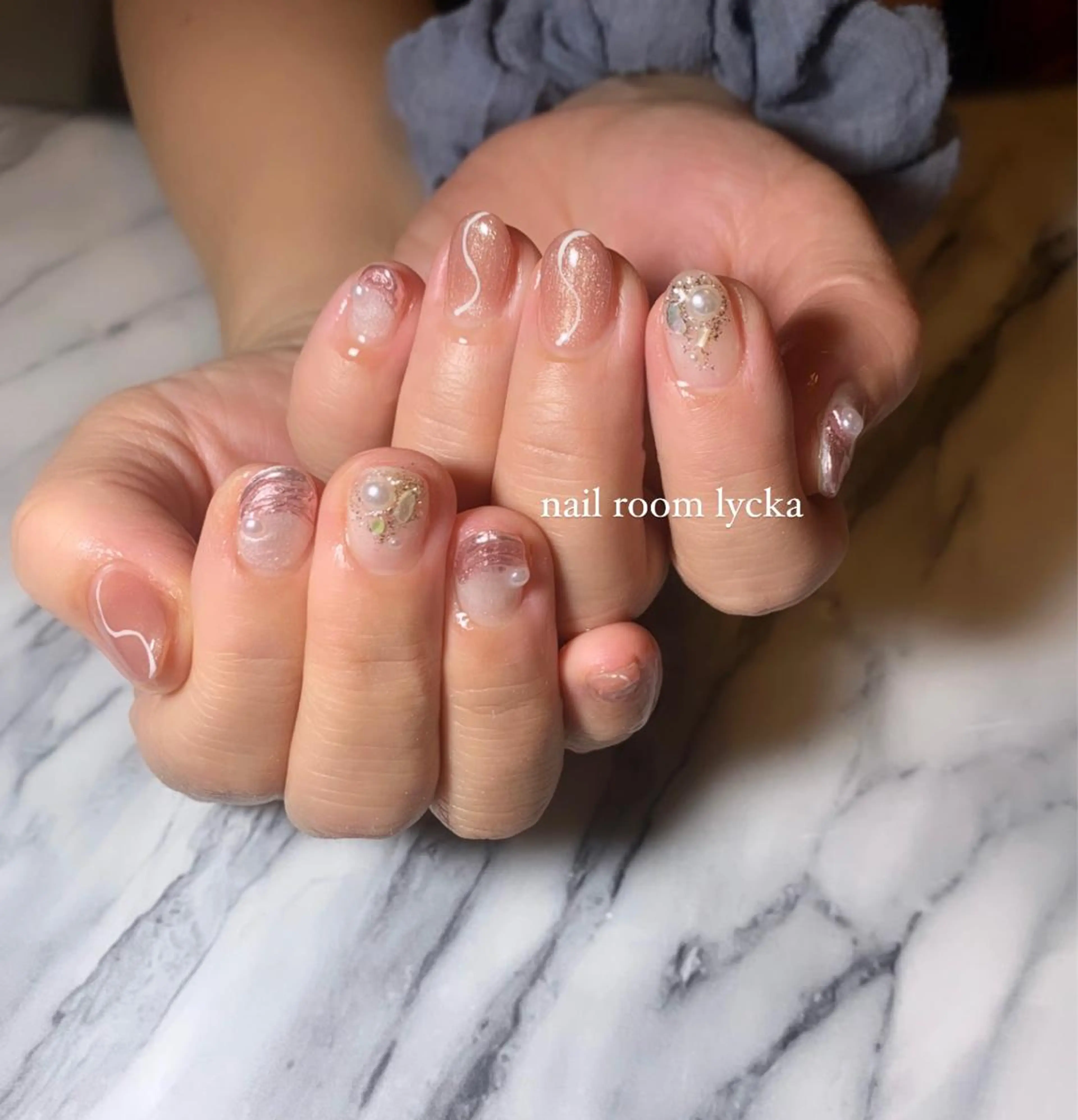 ネイル ﾈｲﾙﾙｰﾑﾘｯｶ 𝐦𝐚𝐲𝐮のネイルデザイン