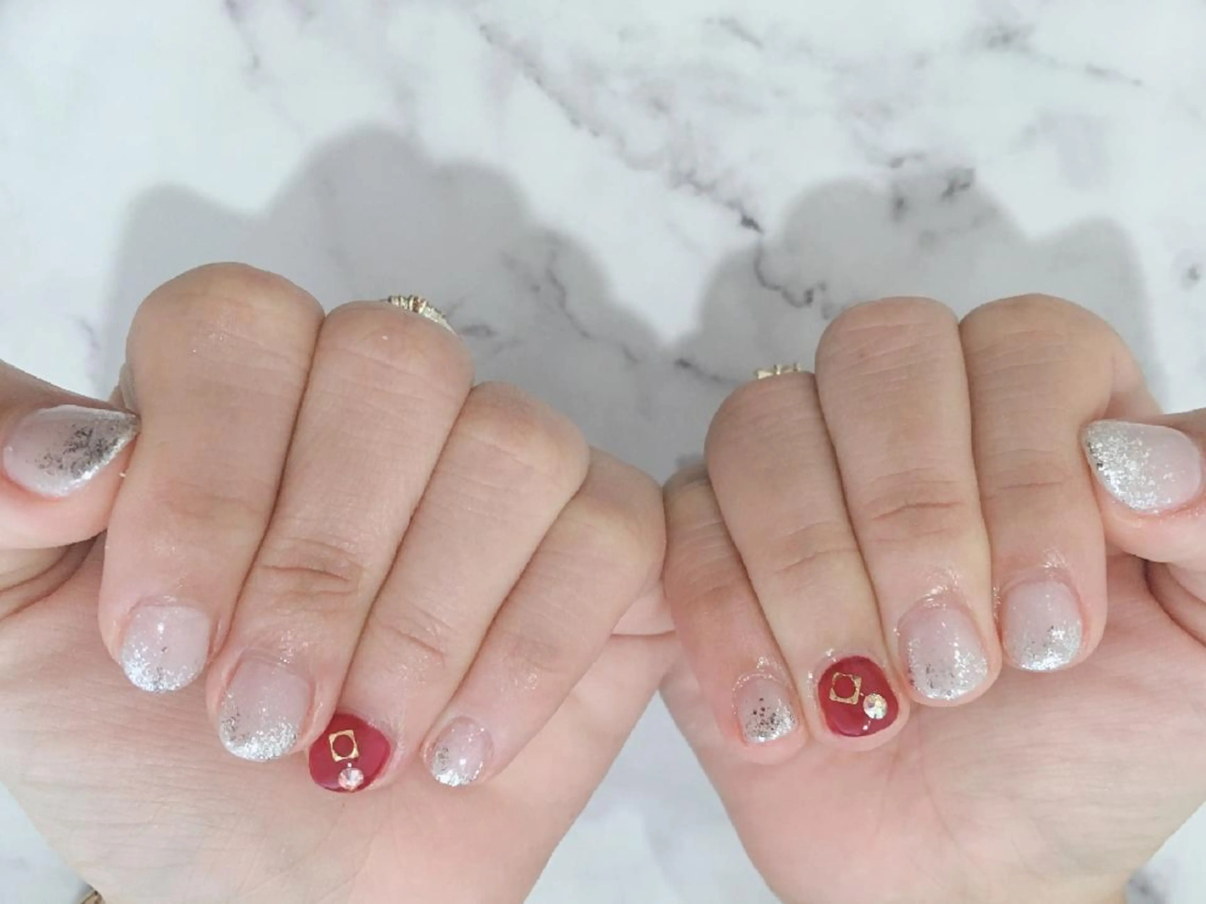 ネイル ネイル＆フラワーサロン〜Ri✦hiro〜鳥栖店所属・HIRATA RIEのネイルデザイン