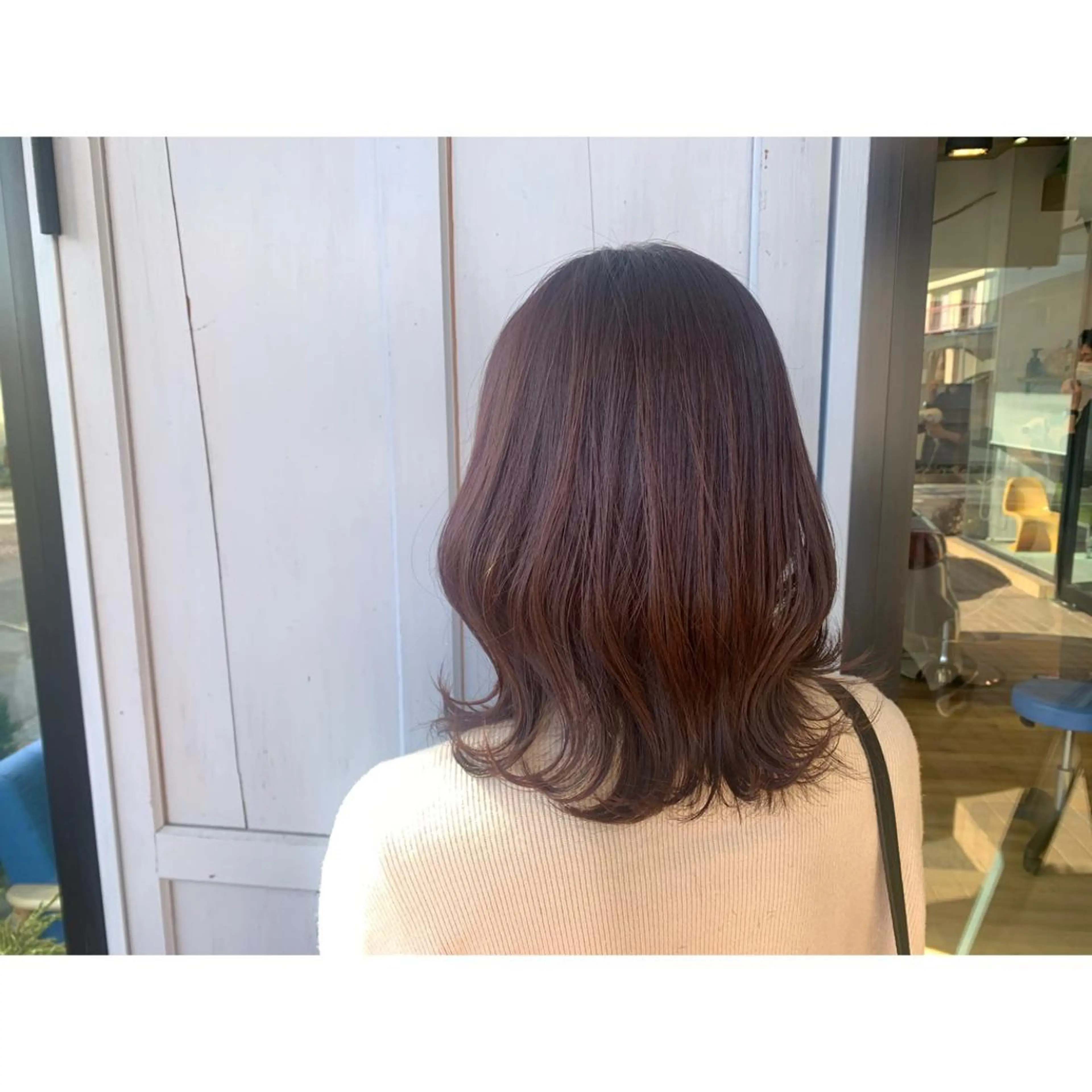 ミディアム カラー ブラウンカラー レッドカラー レッドブラウン ヘアカラー トリートメント ツキダテ ユイのヘアスタイル