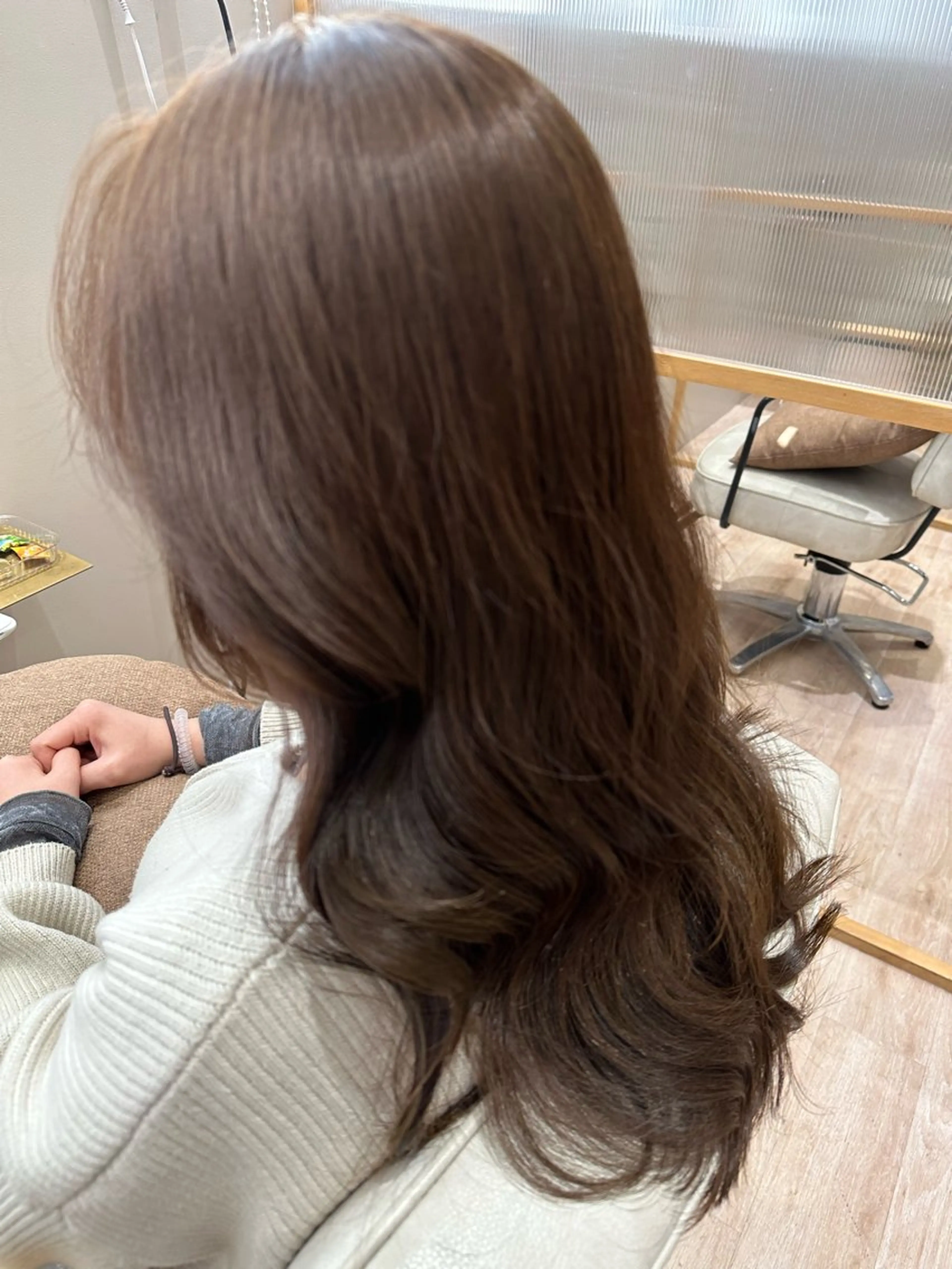 セミロング シムラ カイゲンのヘアスタイル