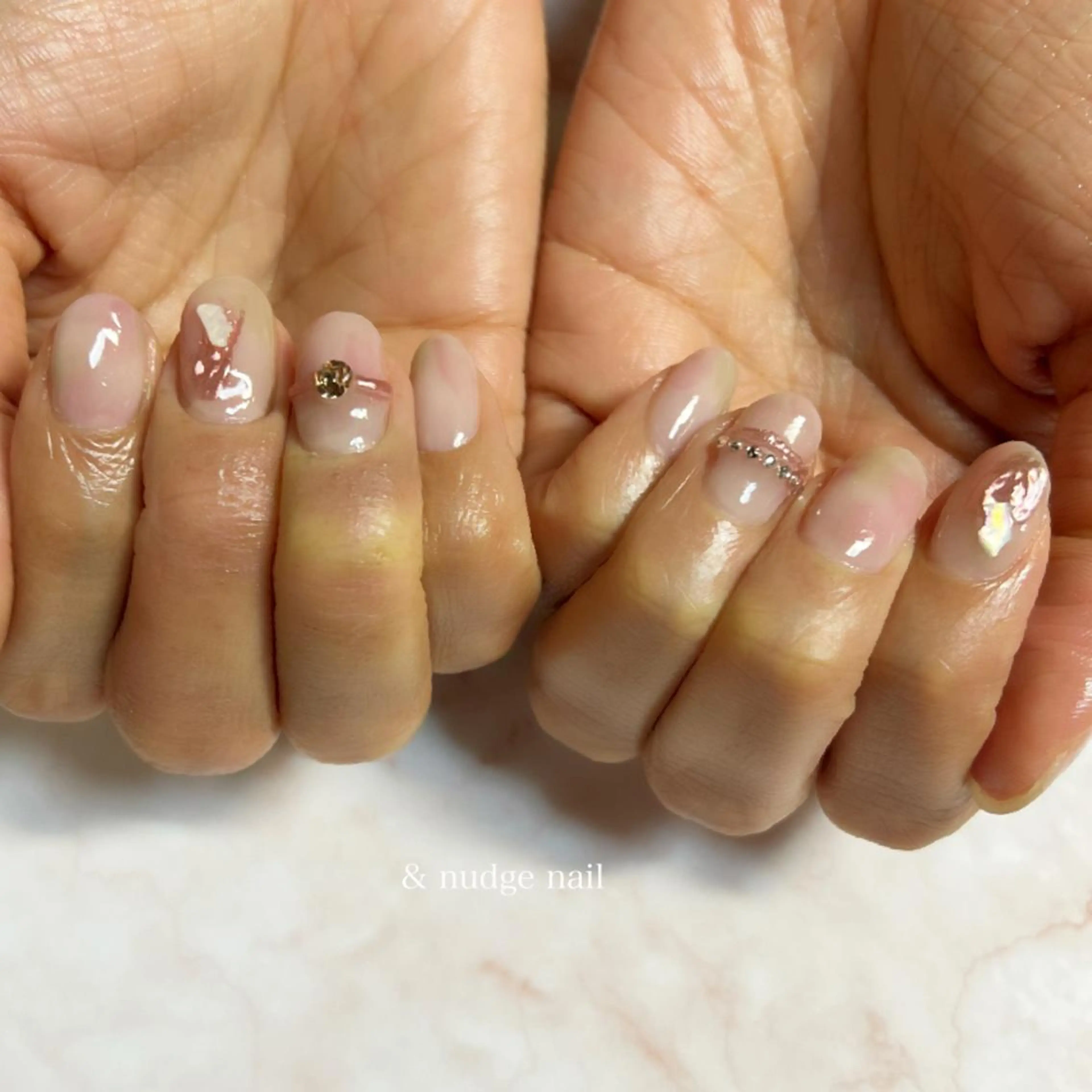 ネイル ハンドネイル & nudge nail所属・&nudgenail 本多のネイルデザイン