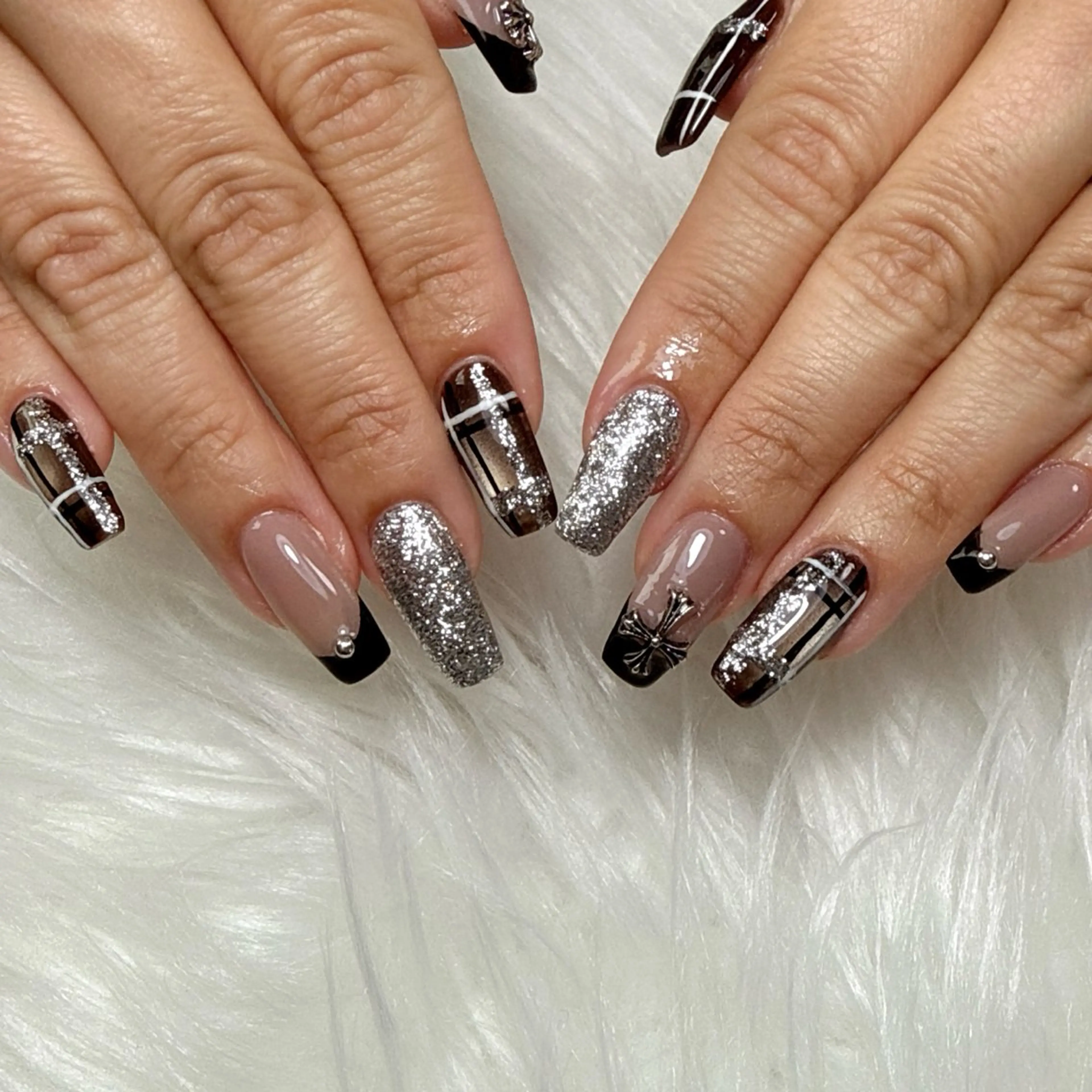 ネイル 持ち込み ハンドネイル L'ino nailのネイルデザイン