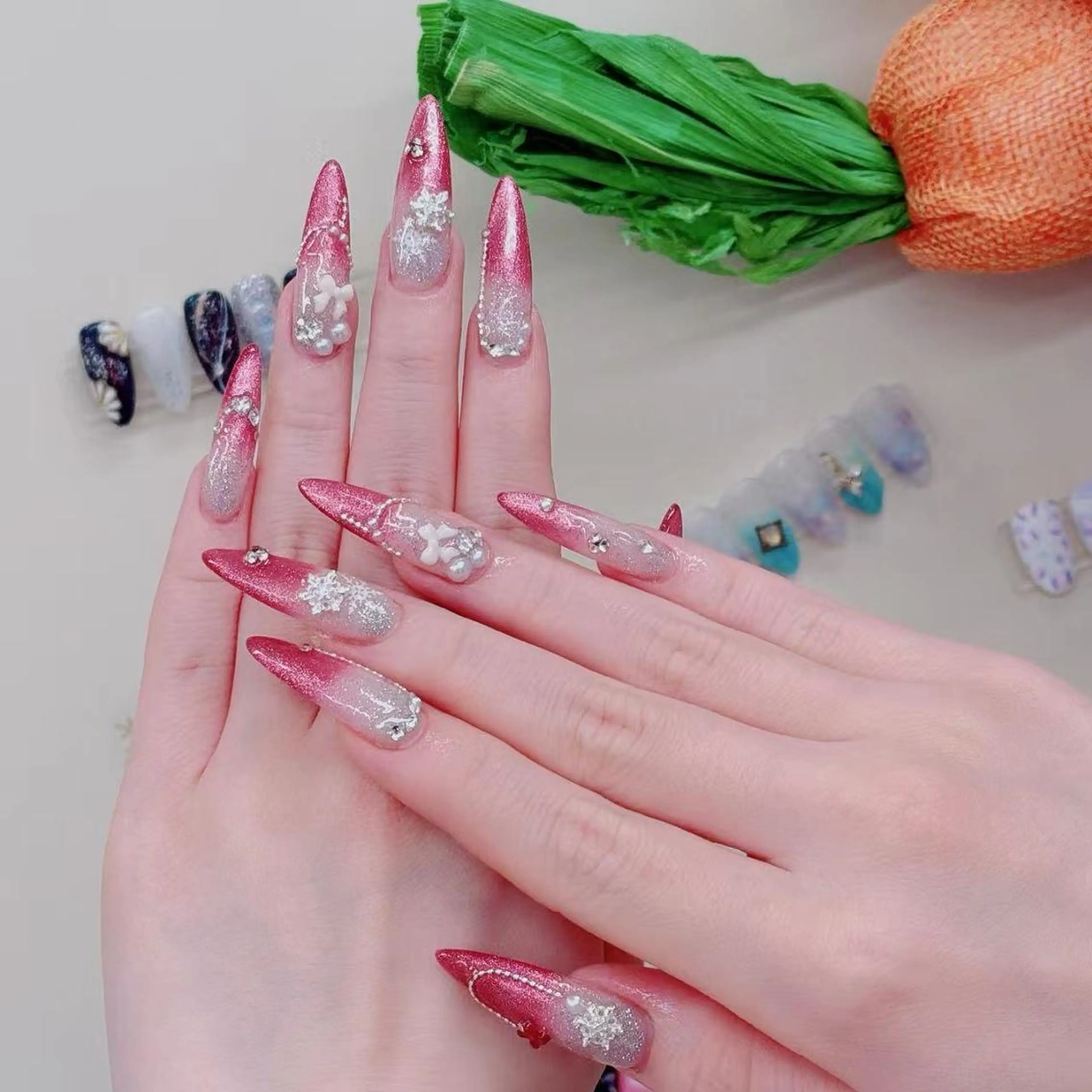 ネイル queens nailsalonのネイルデザイン