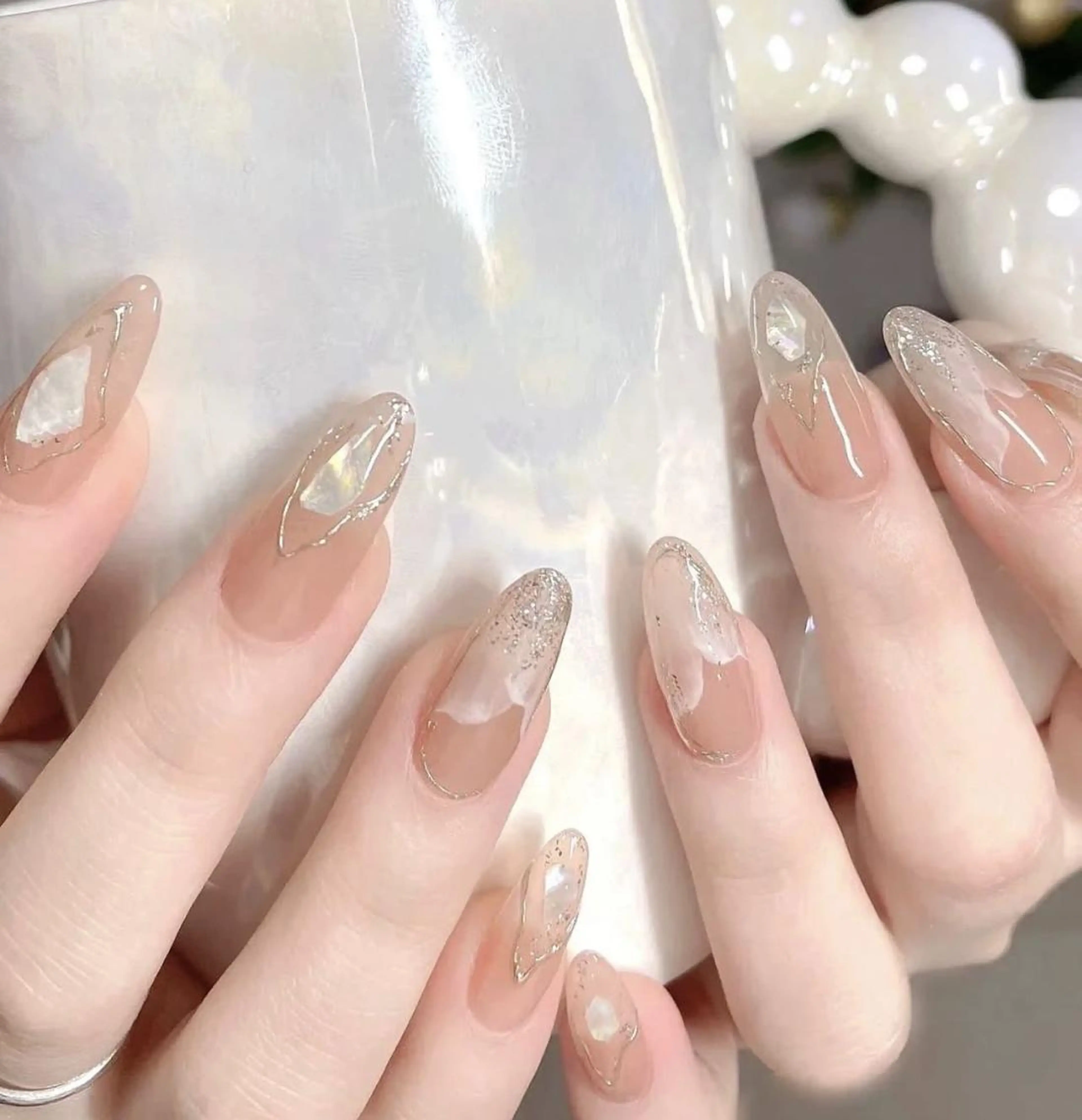 ネイル アートネイル 長さ出し ネイルチップ Queens マオのネイルデザイン