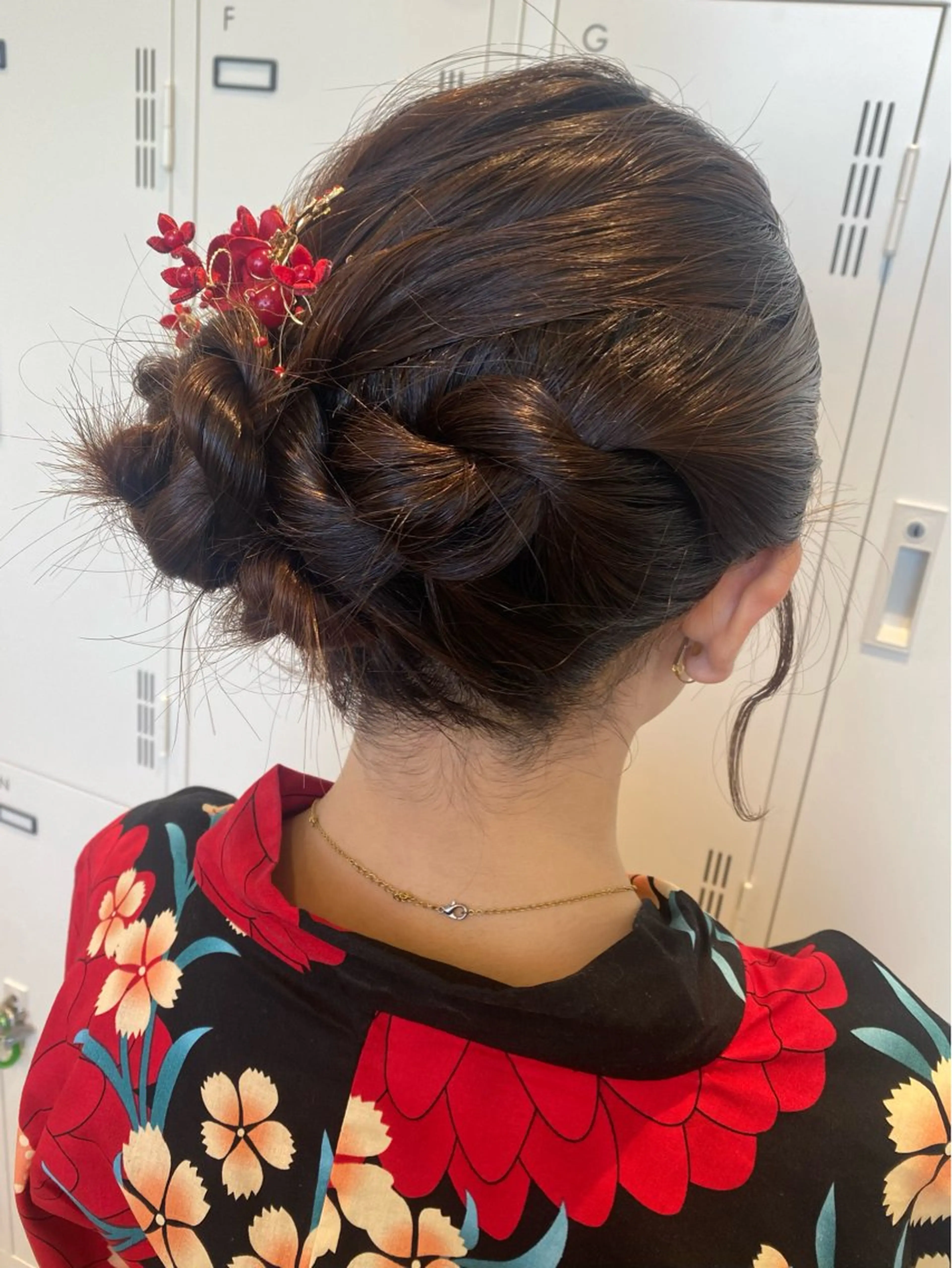 セミロング ヘアアレンジ ヘアセット 🌼髪質改善･アレン ジ･レイヤー🌼のヘアスタイル