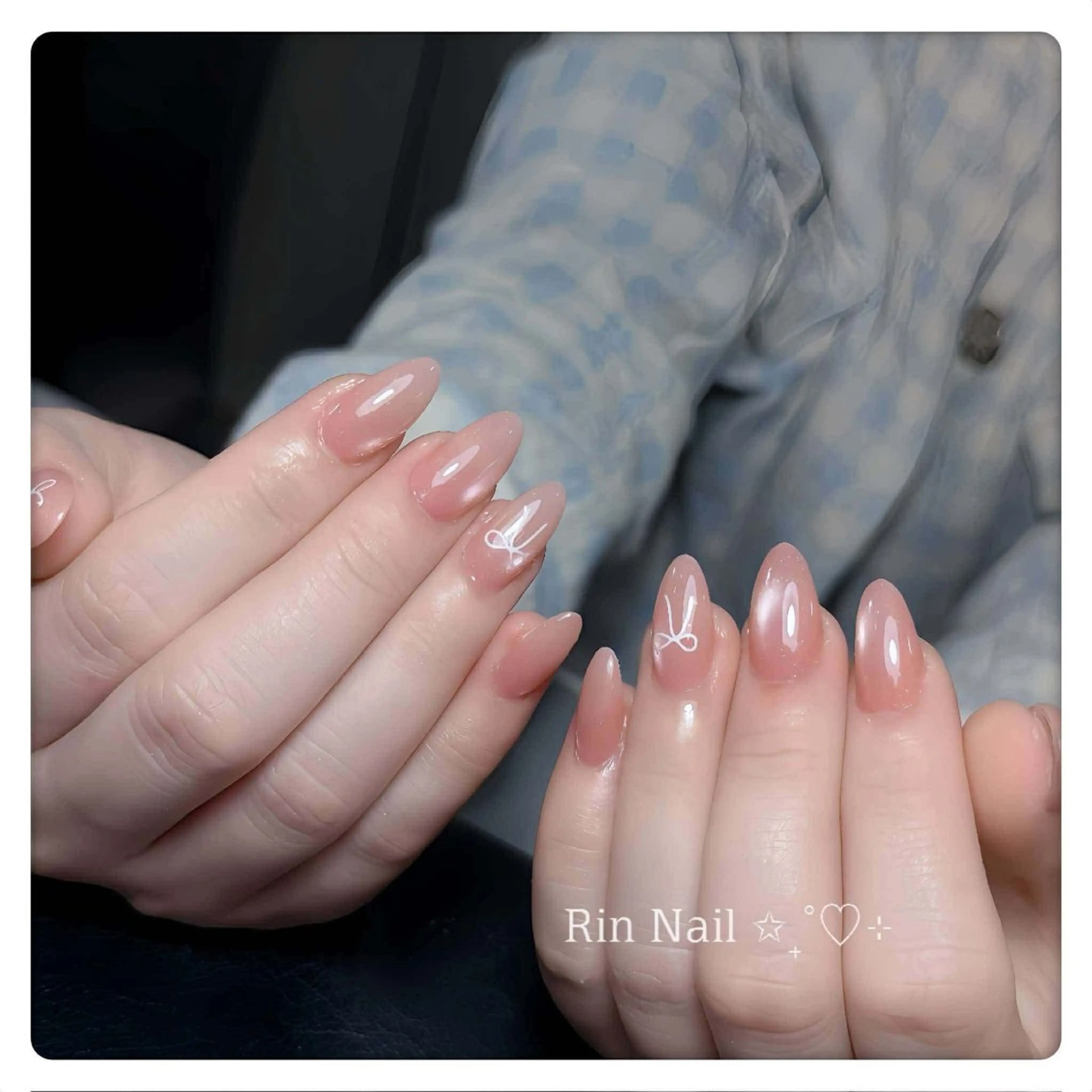 ネイル フラワーネイル フレンチネイル 春ネイル 夏ネイル 冬ネイル ハンドネイル ハンドケア リサ ネイルサロンのネイルデザイン