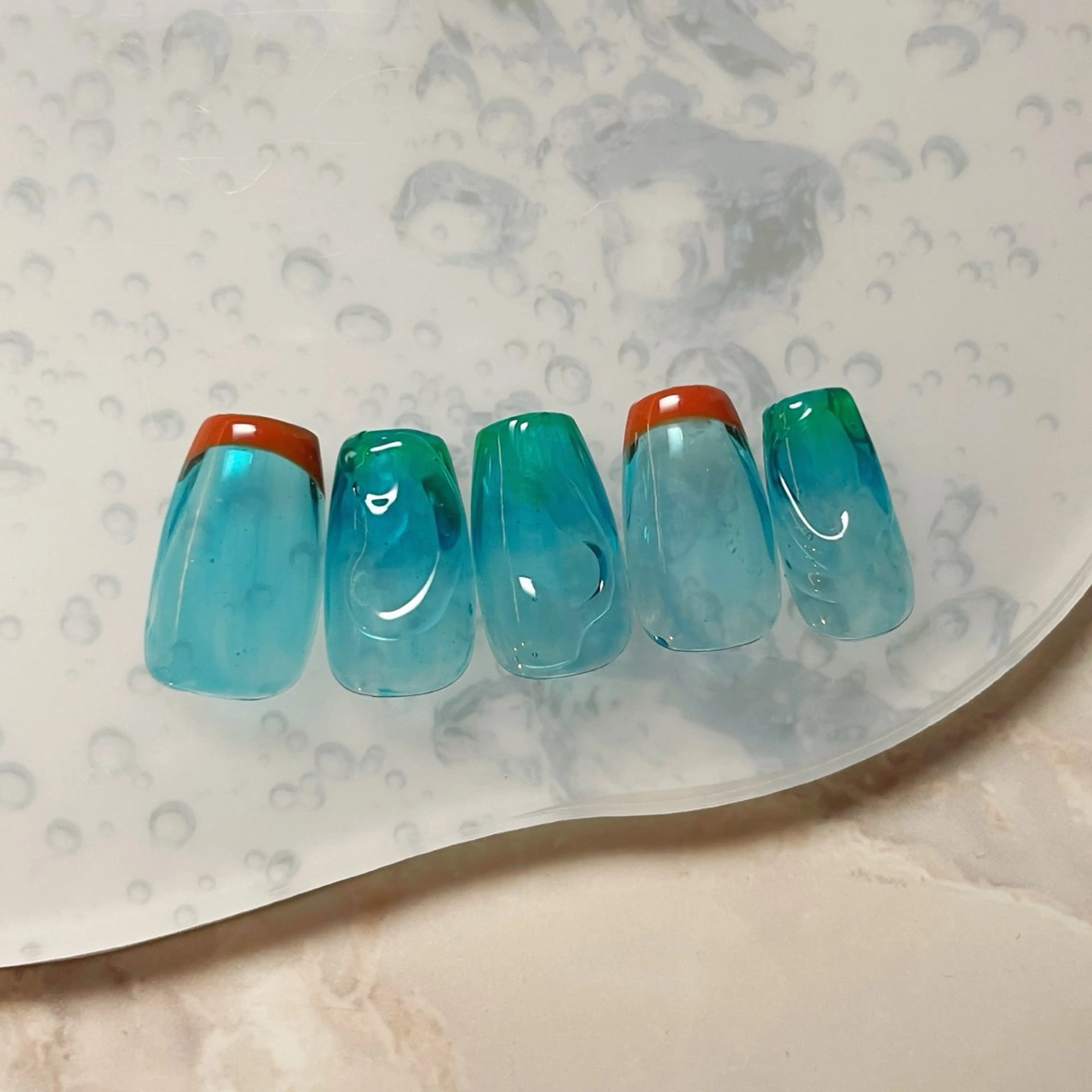 ショート ハンドネイル watanabe miyuuのネイルデザイン