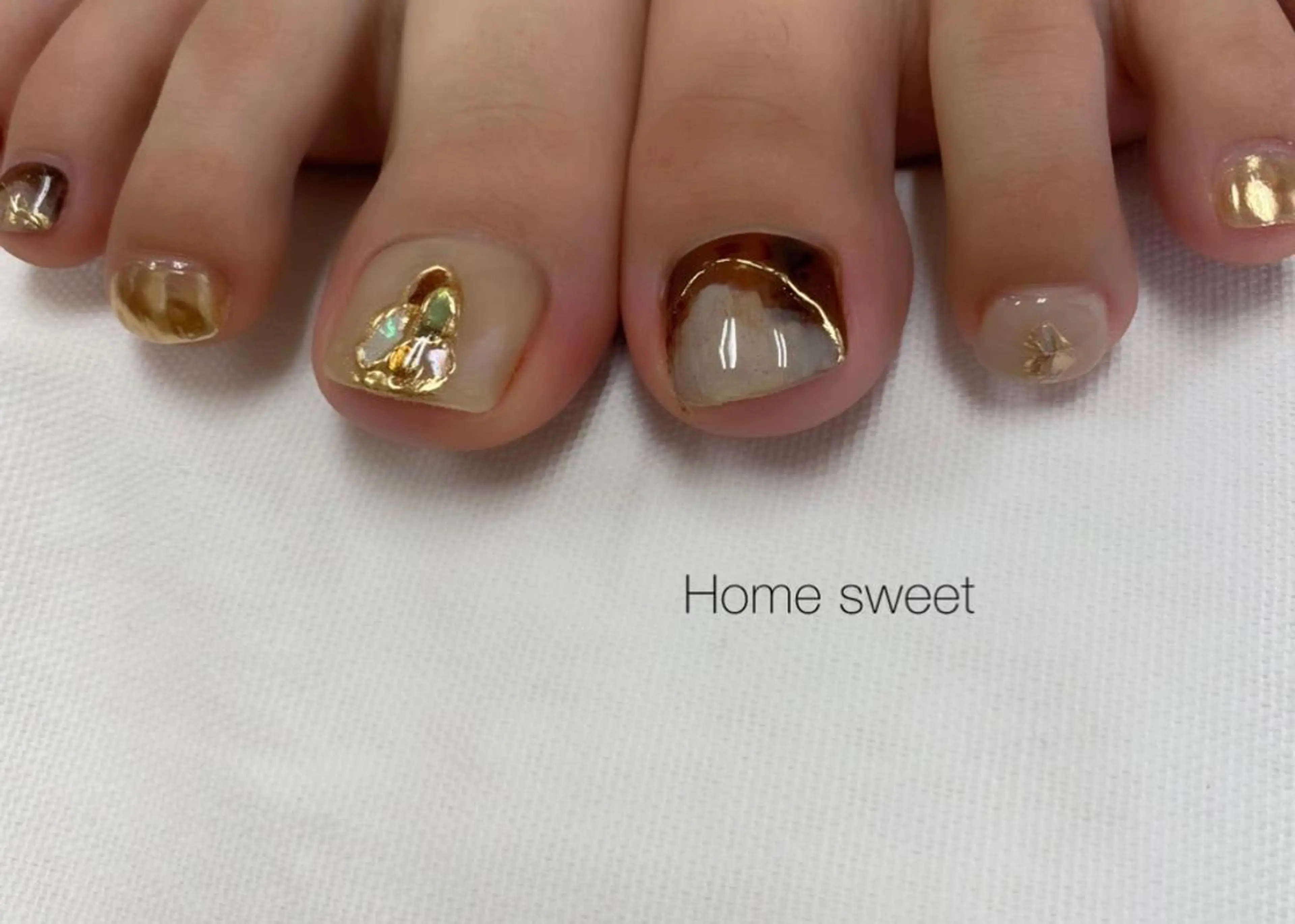 ネイル フットネイル ショートネイル. Home sweetのネイルデザイン