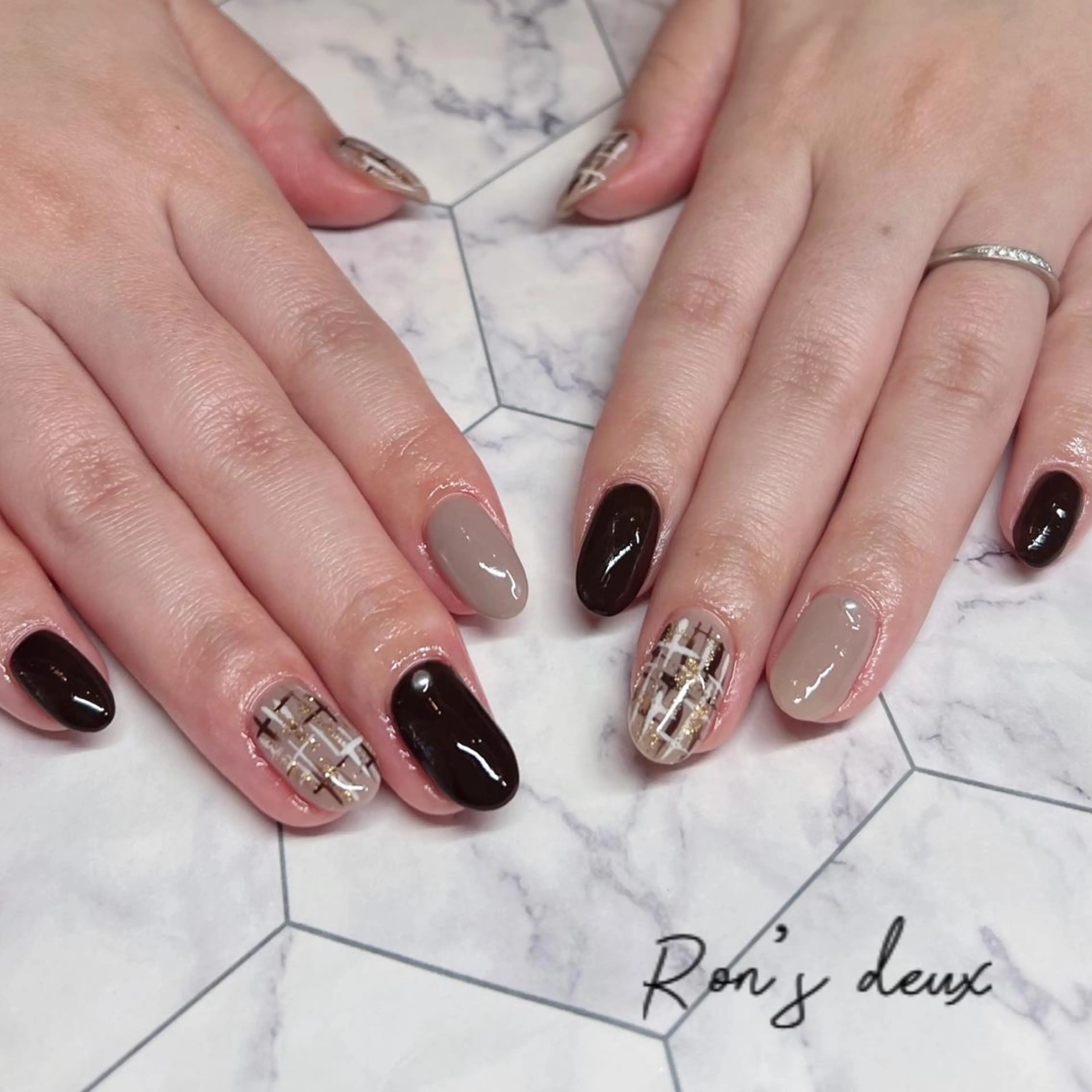 ネイル Ron's nail 笹岡のネイルデザイン