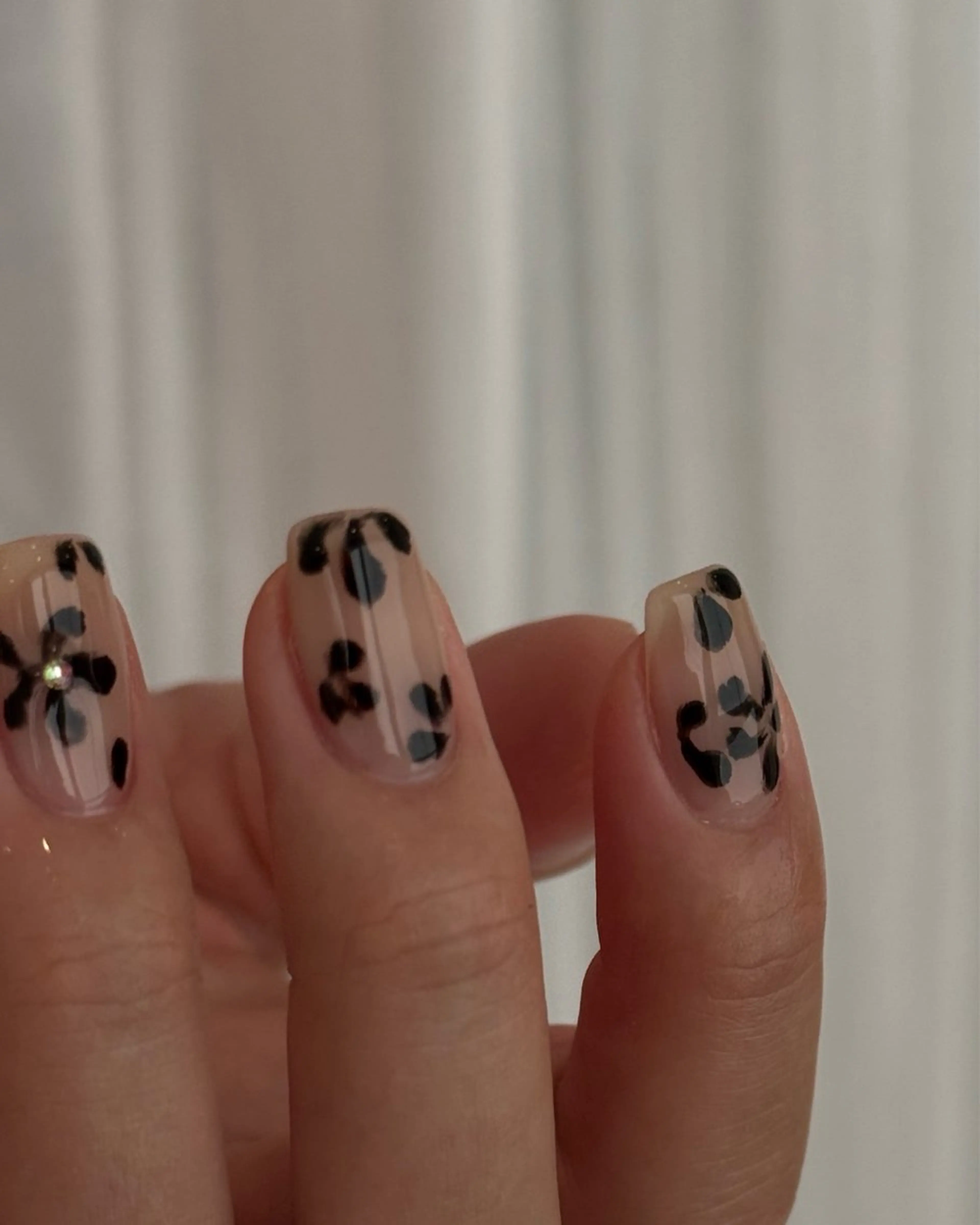 ネイル ハンドネイル LETTER_& harunaのネイルデザイン