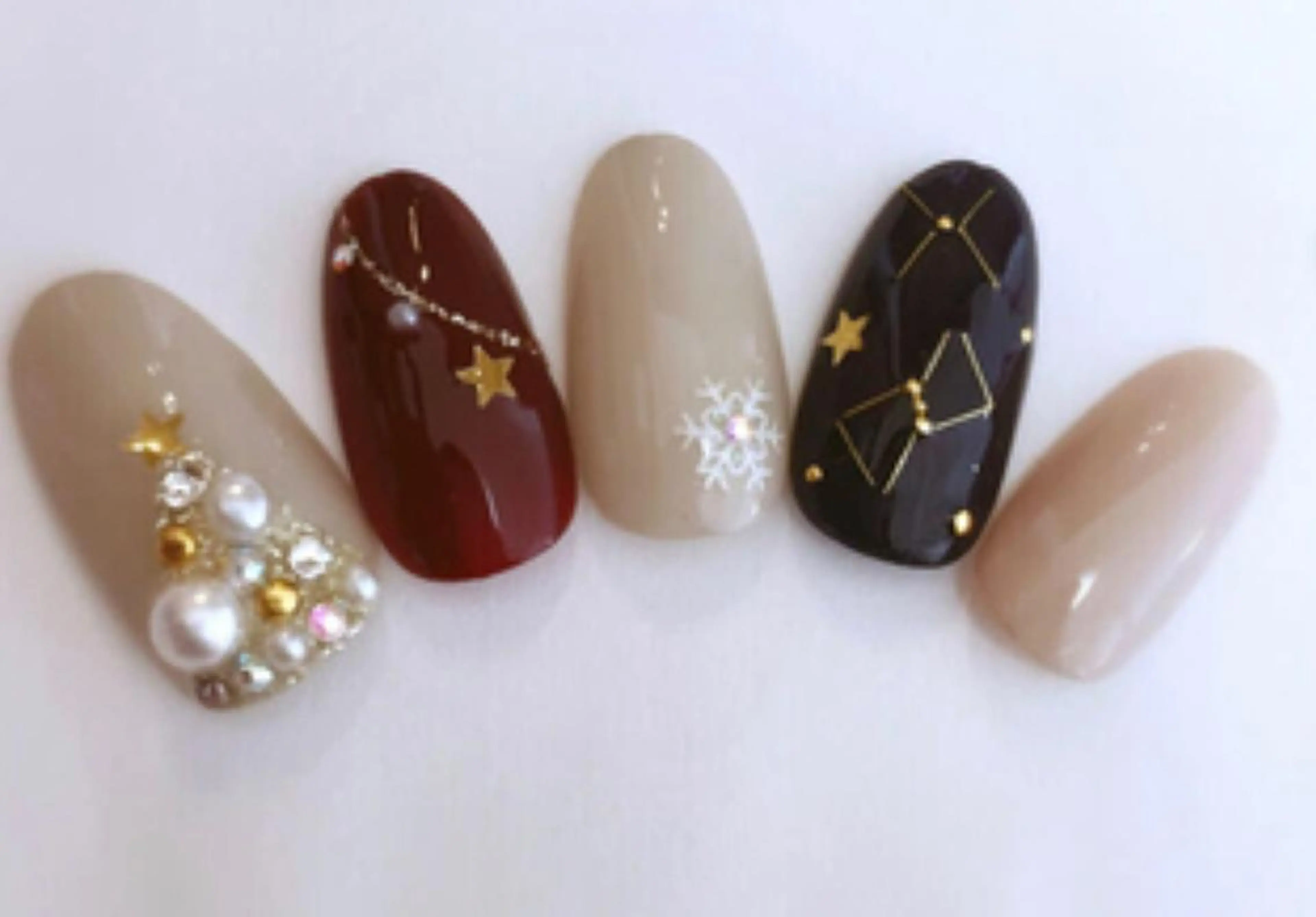 ネイル ハンドネイル ゲン レイカのネイルデザイン