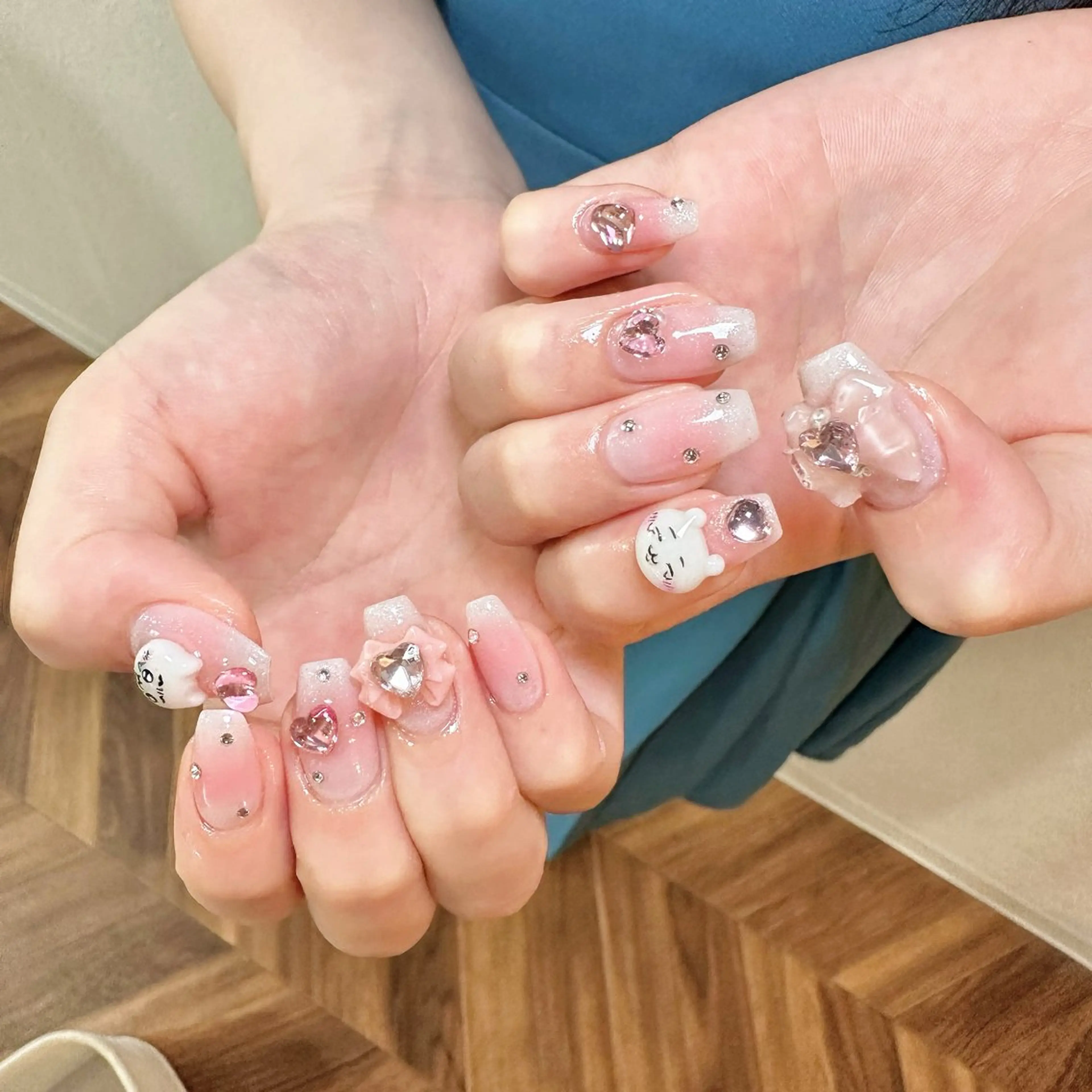 ネイル UnicornNail所属・Unicorn Nail 矢場町店のネイルデザイン