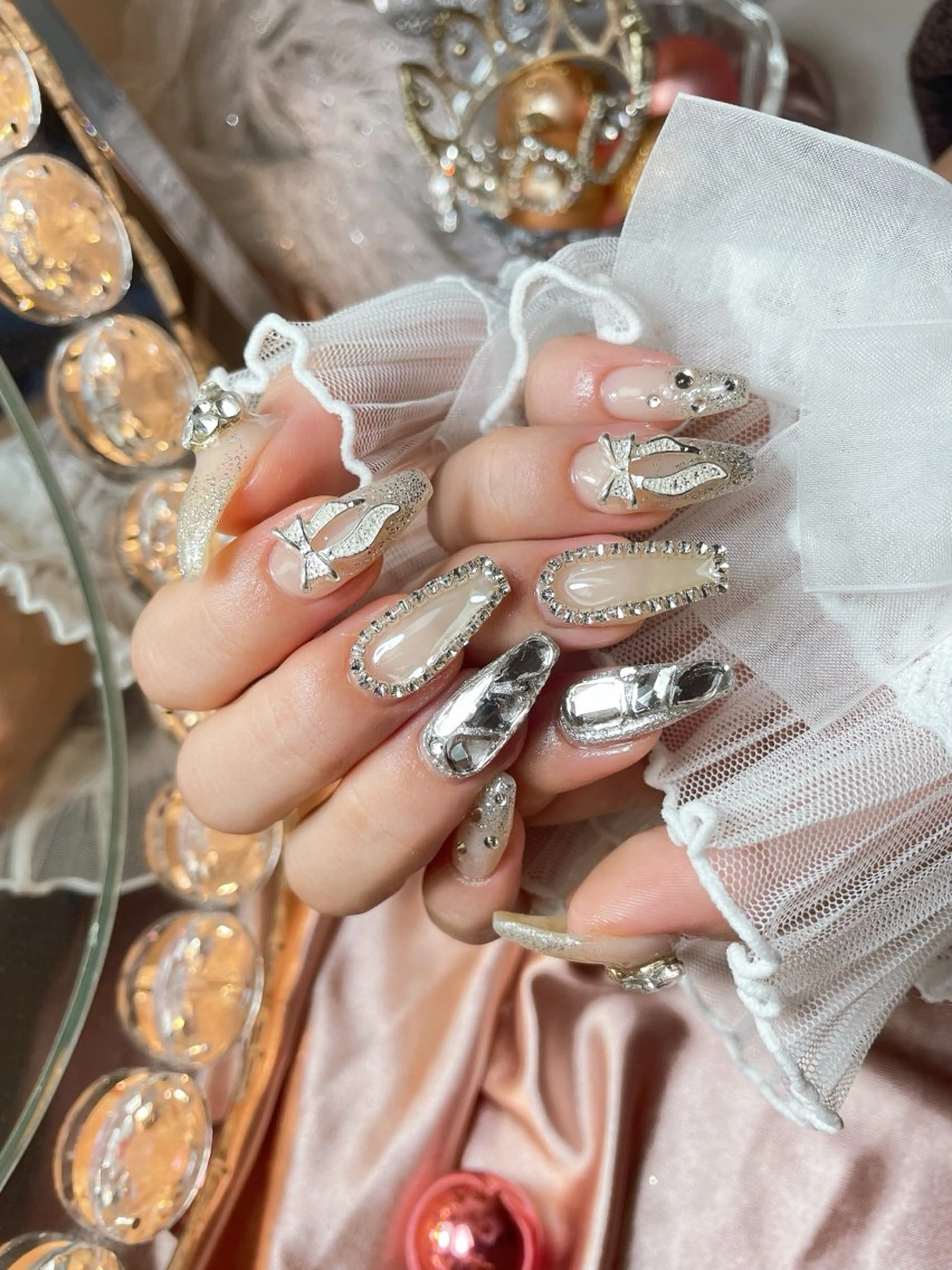 ネイル 23時まで❤︎韓国、 ワンホンネイルのネイルデザイン