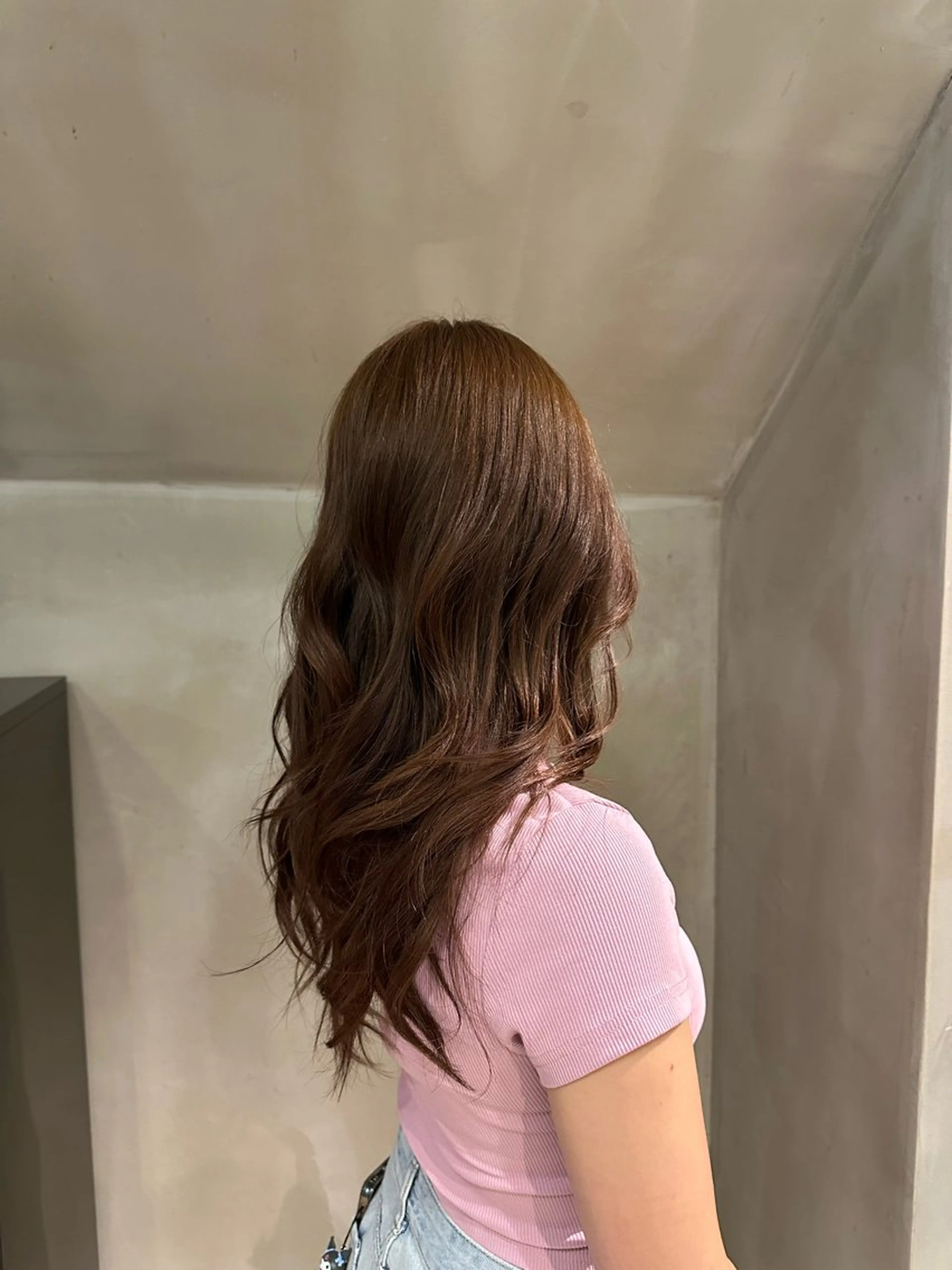 ロング ヘアカラー mei🪽 カラーモデルのヘアスタイル