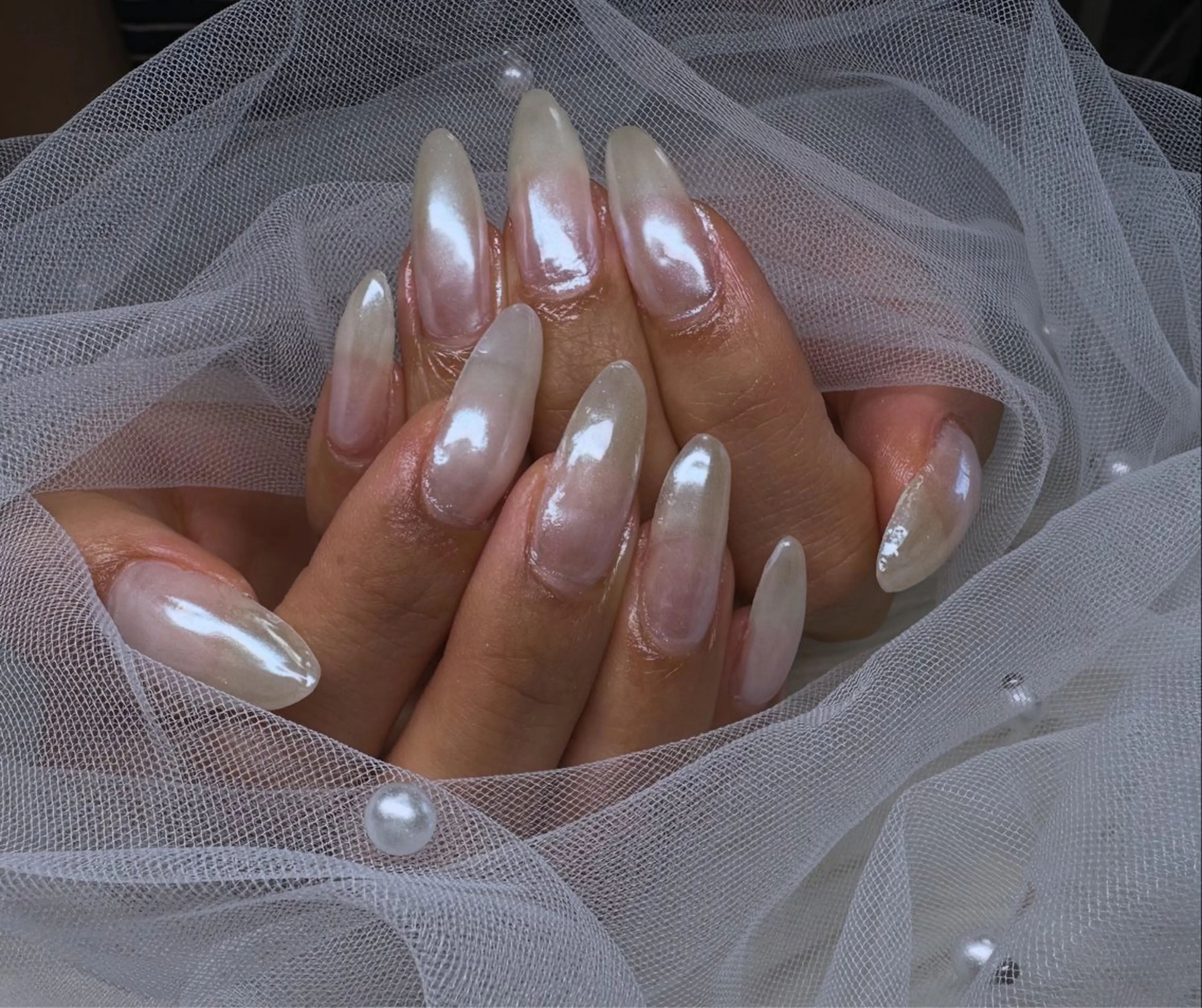 ネイル オーロラネイル ラメ(グリッター) ワンカラーネイル Rave所属・touma Rinaのネイルデザイン